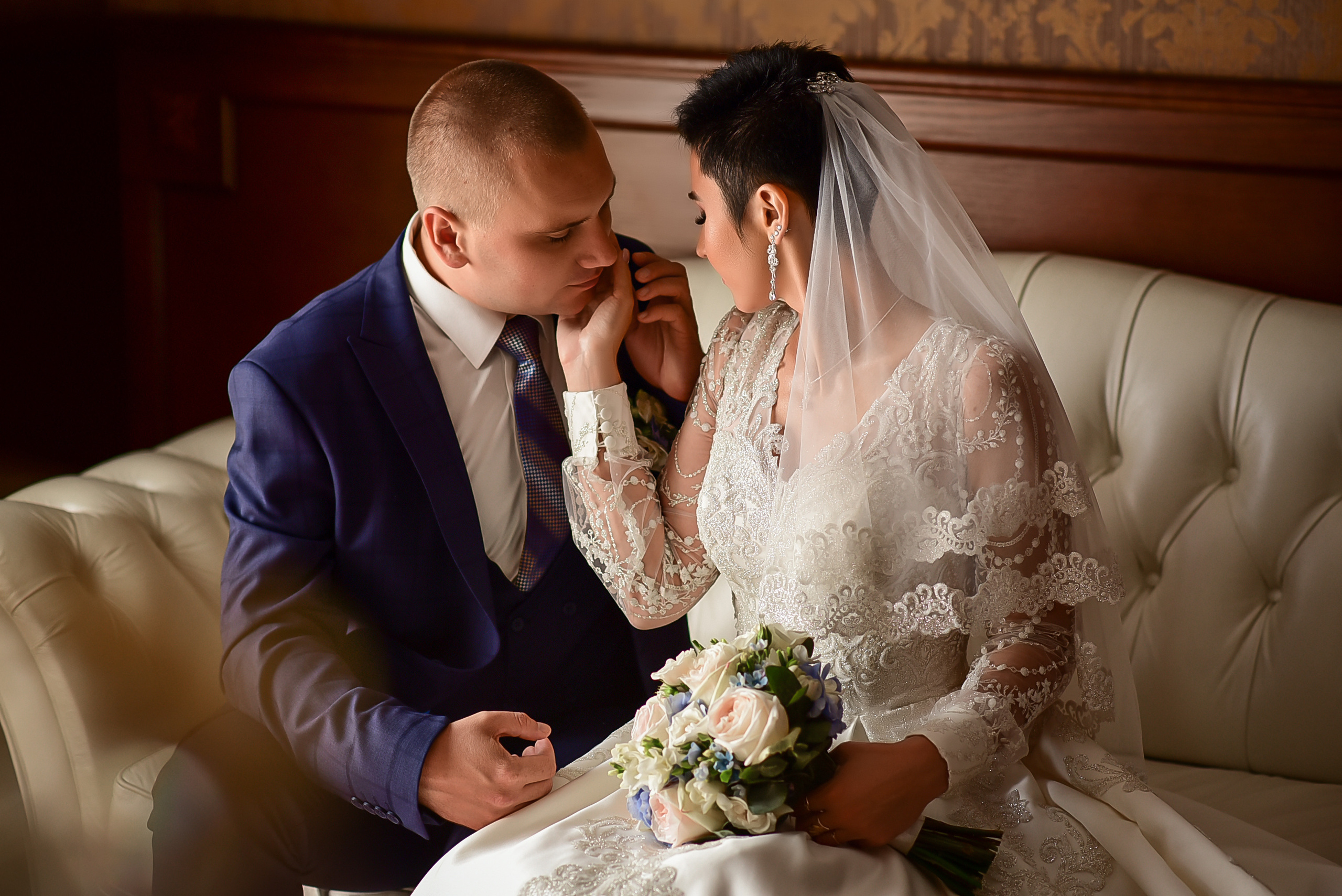 Съемка в студии, гостинице. Семейный и свадебный фотограф в Донецке Донская Анастасия