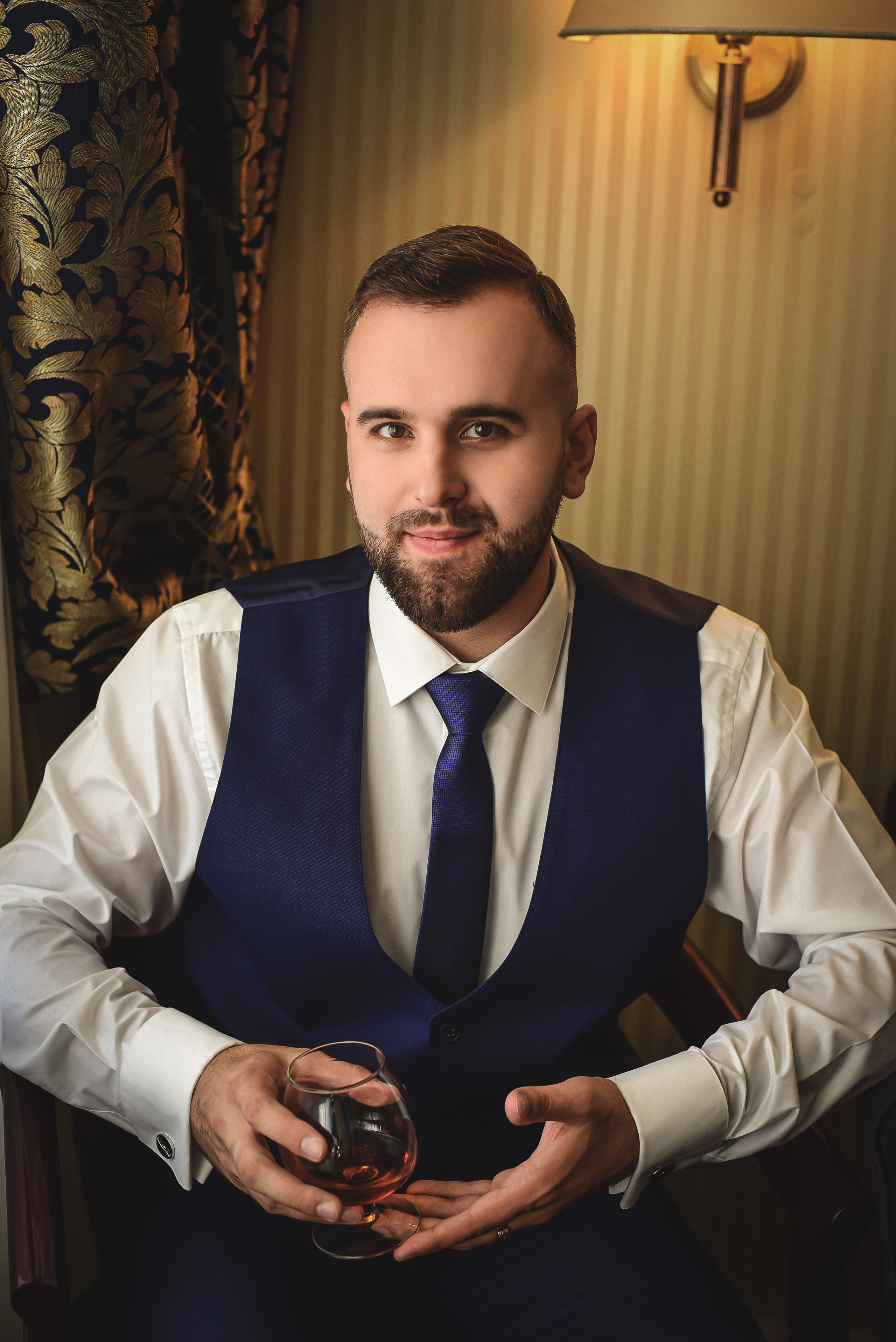 Съемка в студии, гостинице. Семейный и свадебный фотограф в Донецке Донская Анастасия