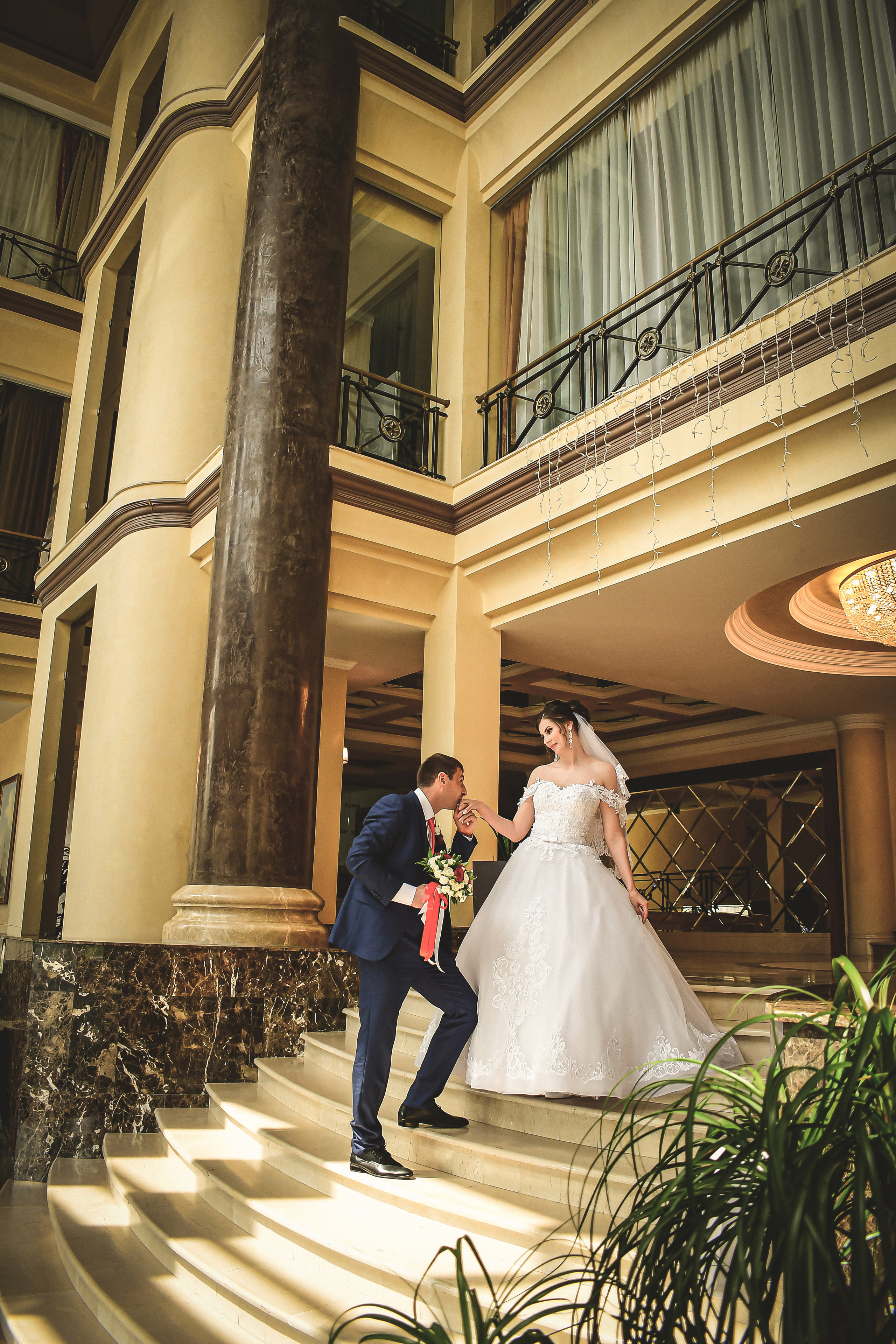 Съемка в студии, гостинице. Семейный и свадебный фотограф в Донецке Донская Анастасия