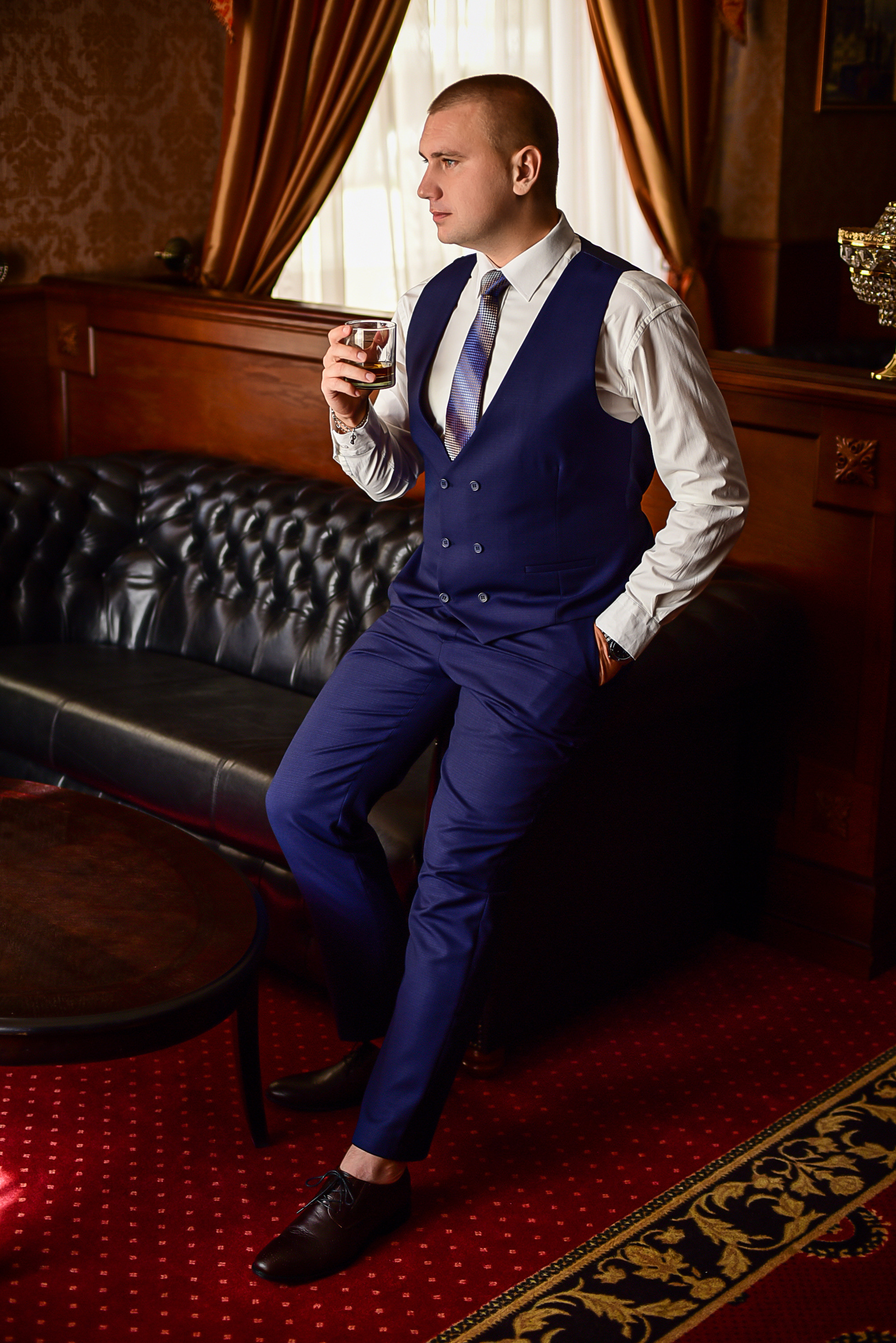 Съемка в студии, гостинице. Семейный и свадебный фотограф в Донецке Донская Анастасия