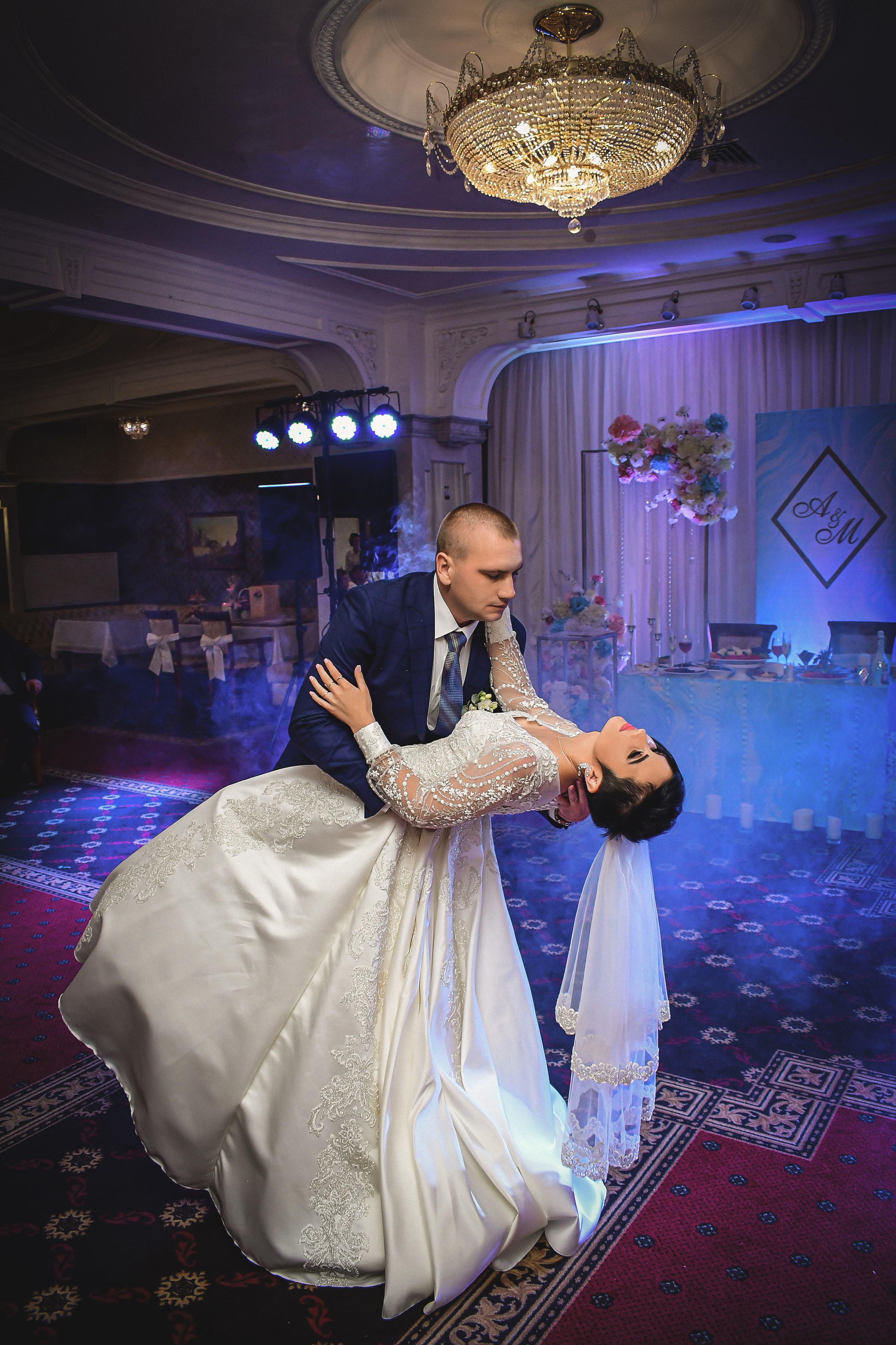 Съемка в студии, гостинице. Семейный и свадебный фотограф в Донецке Донская Анастасия