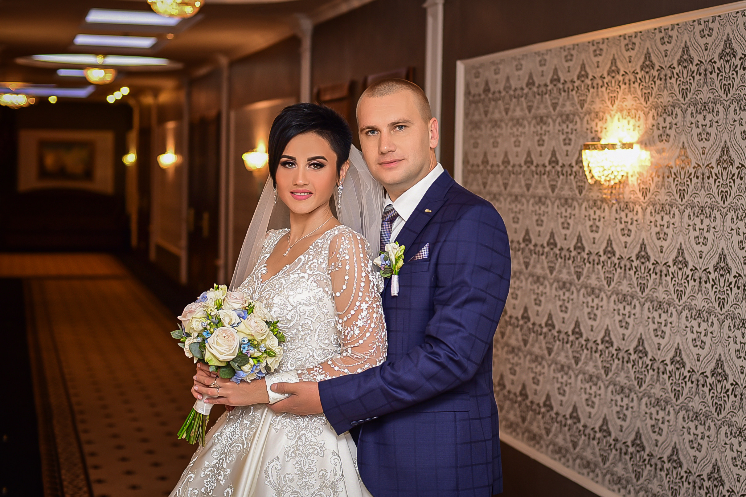 Съемка в студии, гостинице. Семейный и свадебный фотограф в Донецке Донская Анастасия