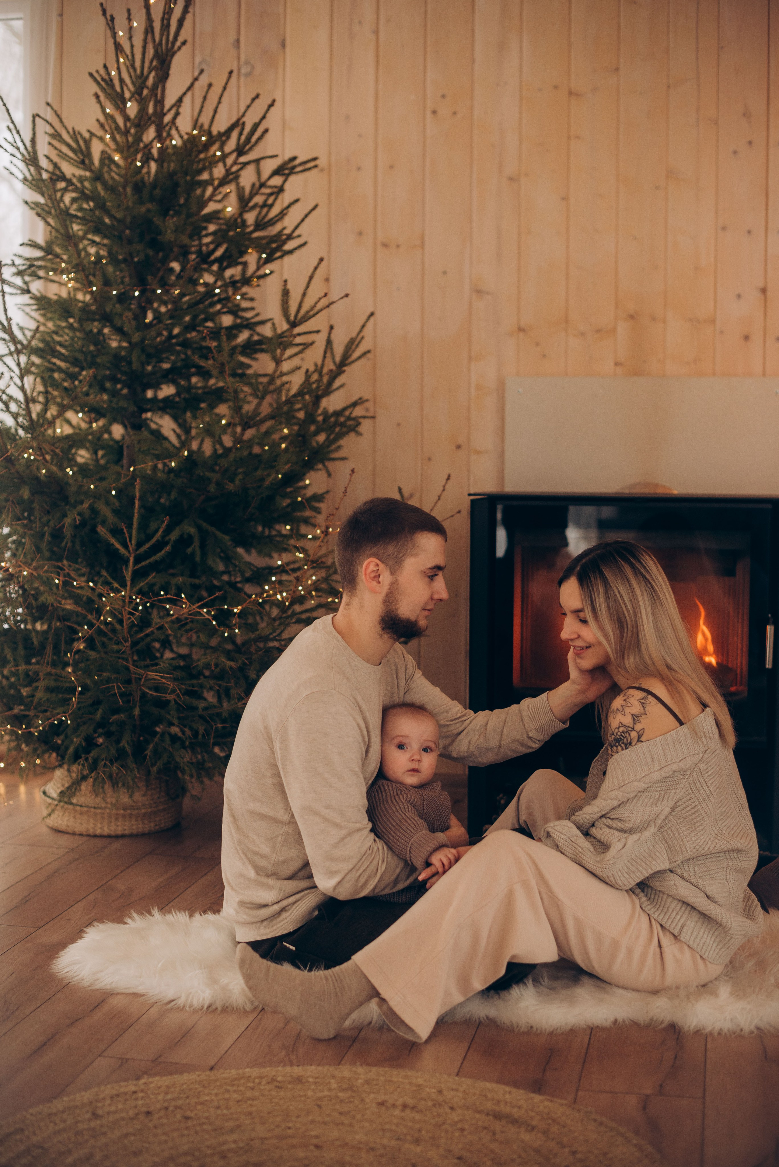 Семейная новогодняя фотосессия в студии. Семейный фотограф в Домодедово и Москве Елена Пичугина