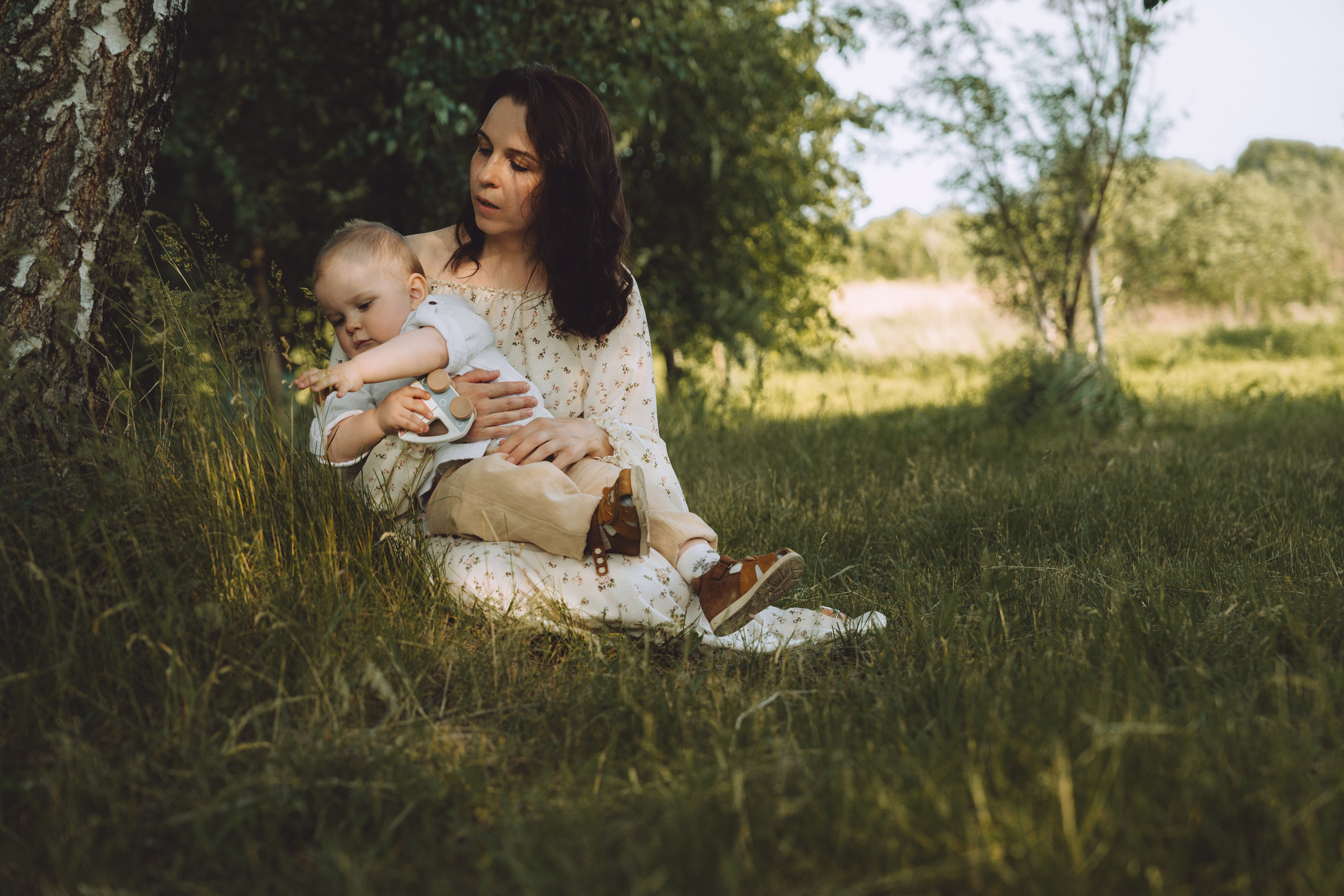 МАТЕРИНСТВО — ЭТО ПУТЬ, ГДЕ МАЛЕНЬКИЕ ЛАДОШКИ ВЕДУТ К БОЛЬШИМ ОТКРЫТИЯМ. Семейный и детский фотограф Анна Бренч