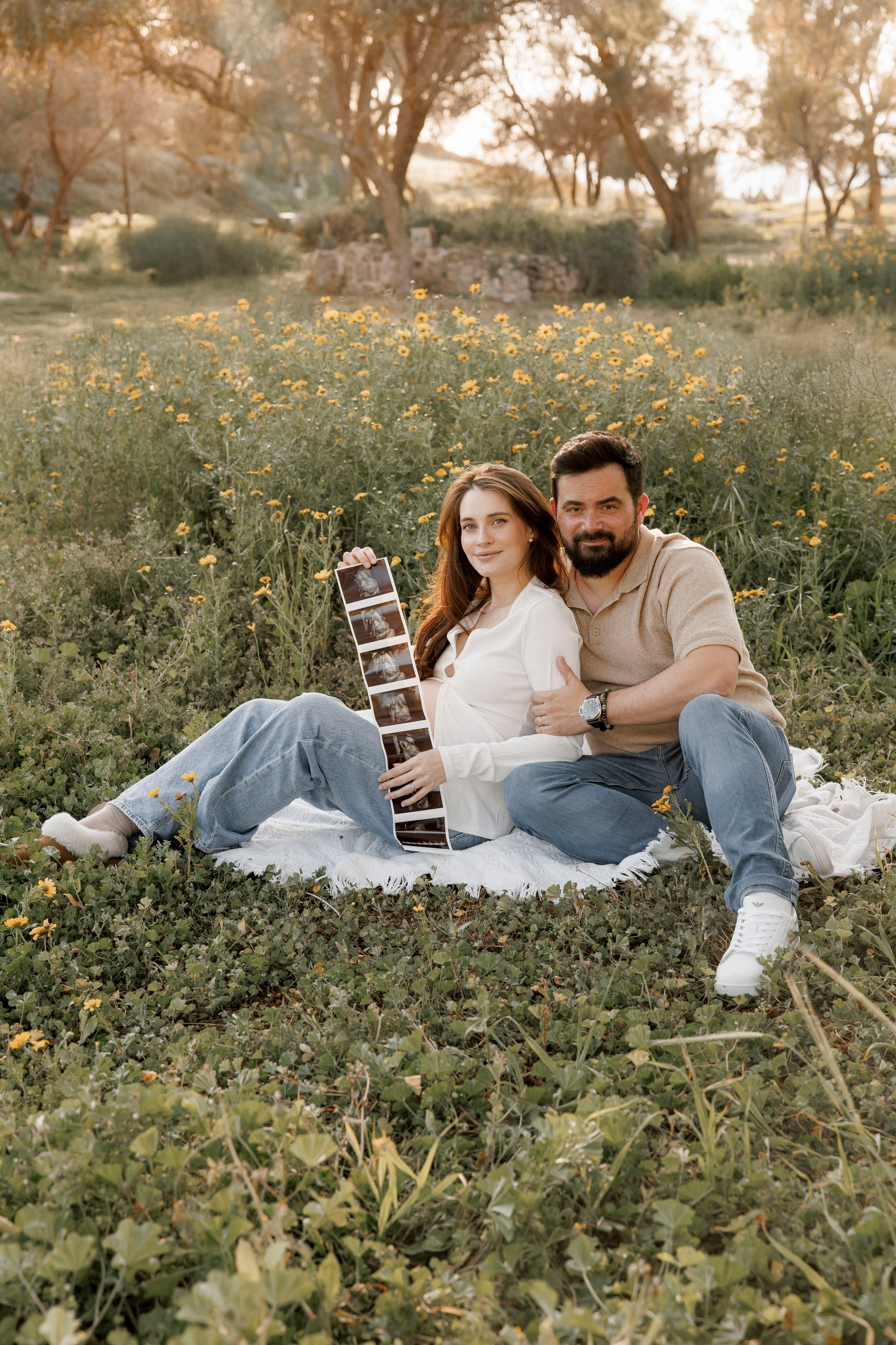 Pregnancy photoshoot (home/park/beach). Главная