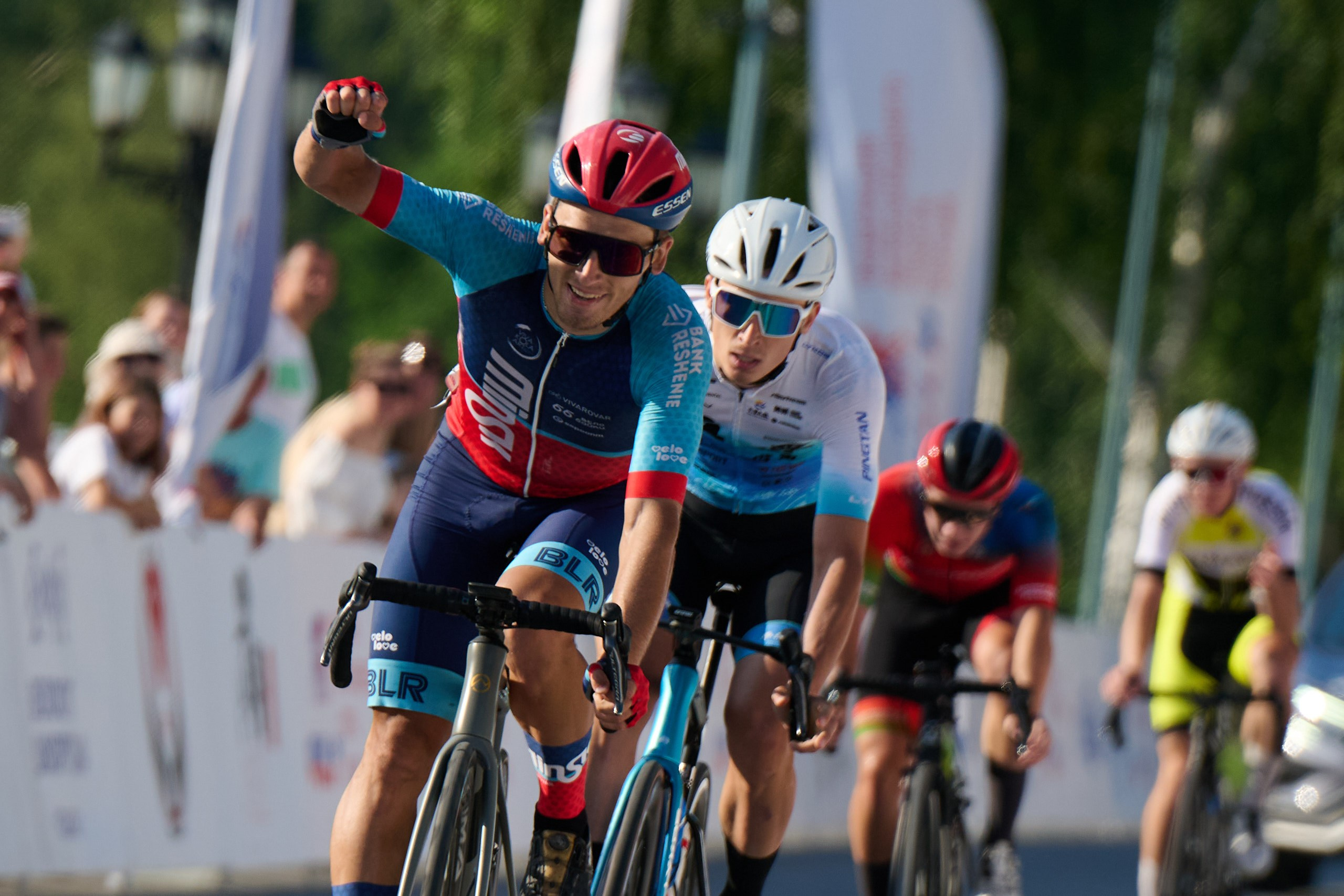 Международная многодневная гонка «Тур России». 4 этап. Воткинск 14.07. Спортивный репортажный фотограф в Ижевске Сергей Мерзляков