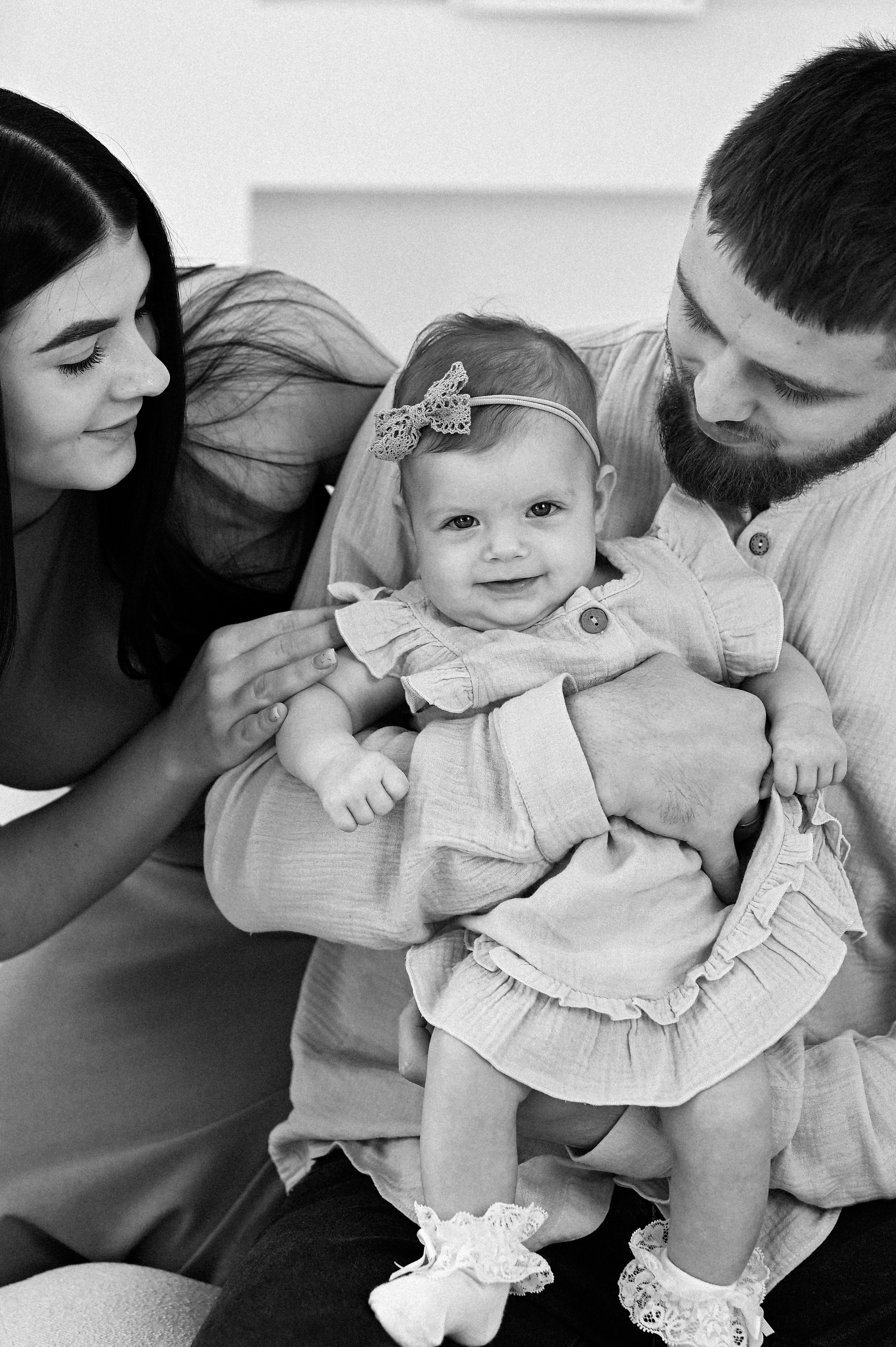 Семейная с маленькой Оливией. Фотограф Ярута Оксана / Ростов-на-Дону