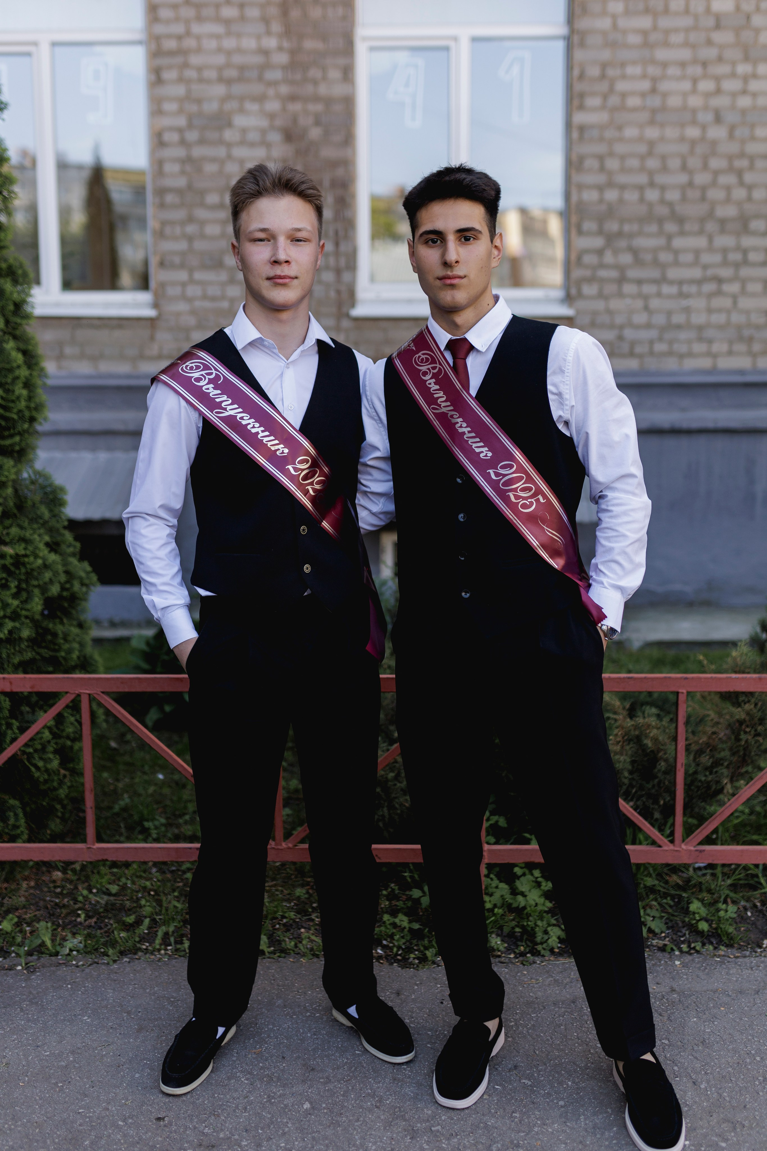 Последний звонок для учеников 11 класса. Семейный и детский фотограф в Рязани Васюгова Мария