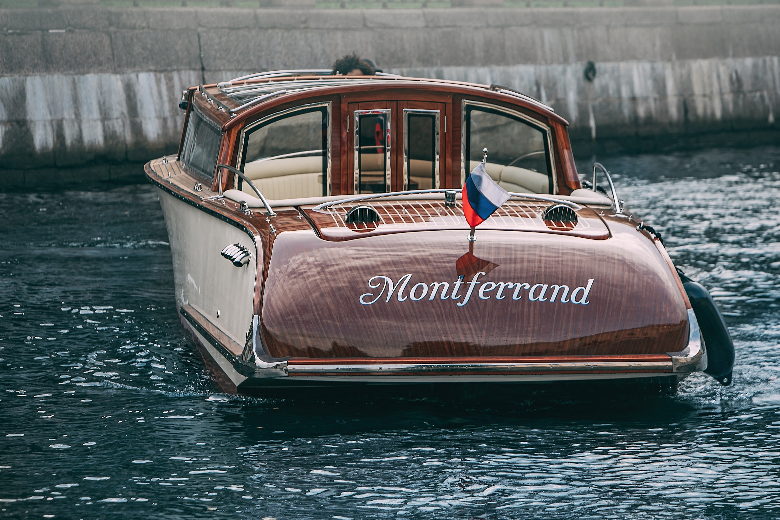 Катер «Montferrand». SPB Rent Boats|аренда катеров и теплоходов
