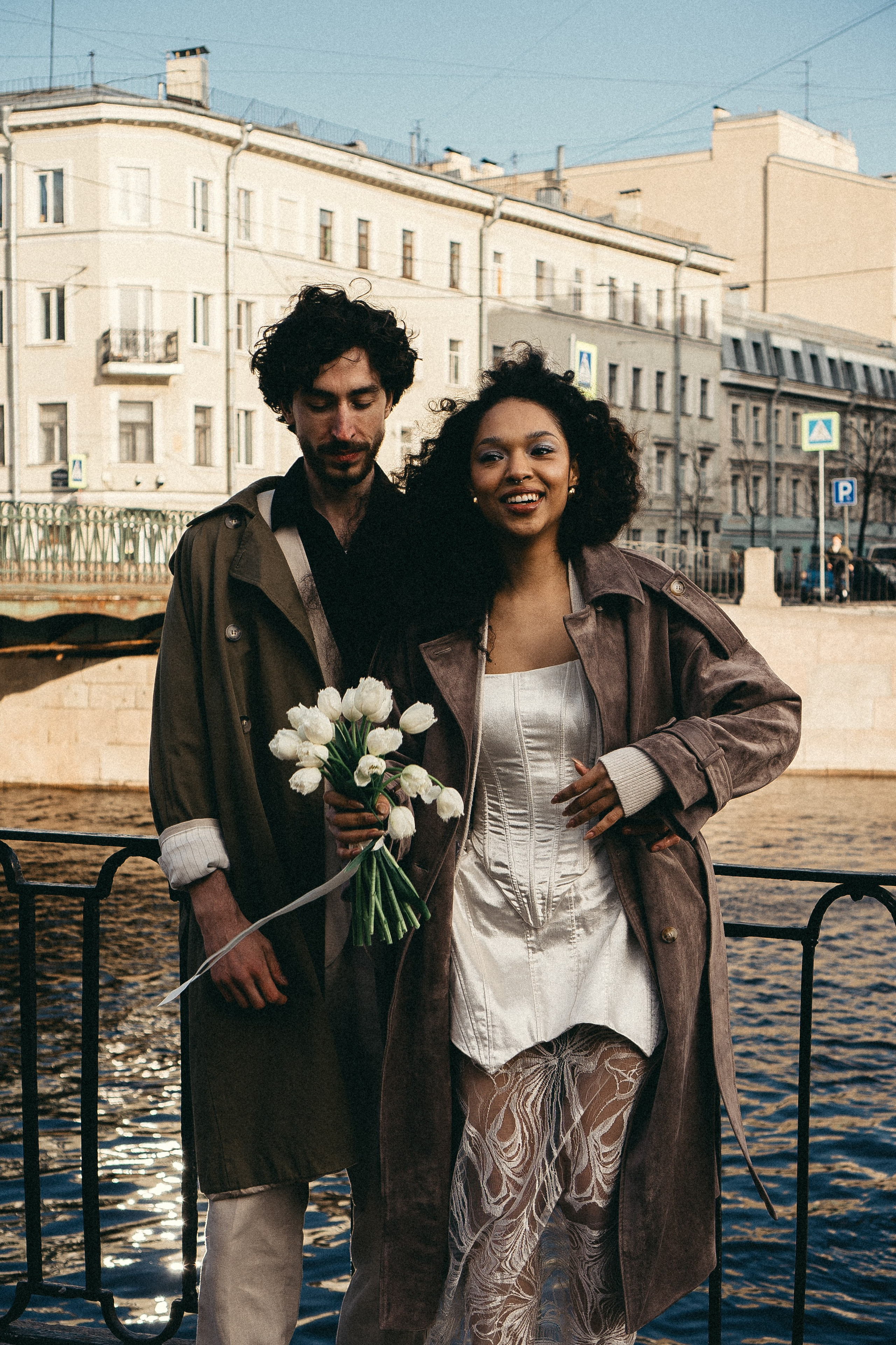 СВАДЕБНАЯ ПРОГУЛКА ПО ПЕТРОГРАДКЕ ВЕСНОЙ. СВАДЕБНАЯ ФОТОСЕССИИЯ НА ПЕТРОГРАДКЕ. Профессиональный фотограф, Санкт-Петербург — Виктория Богомолова