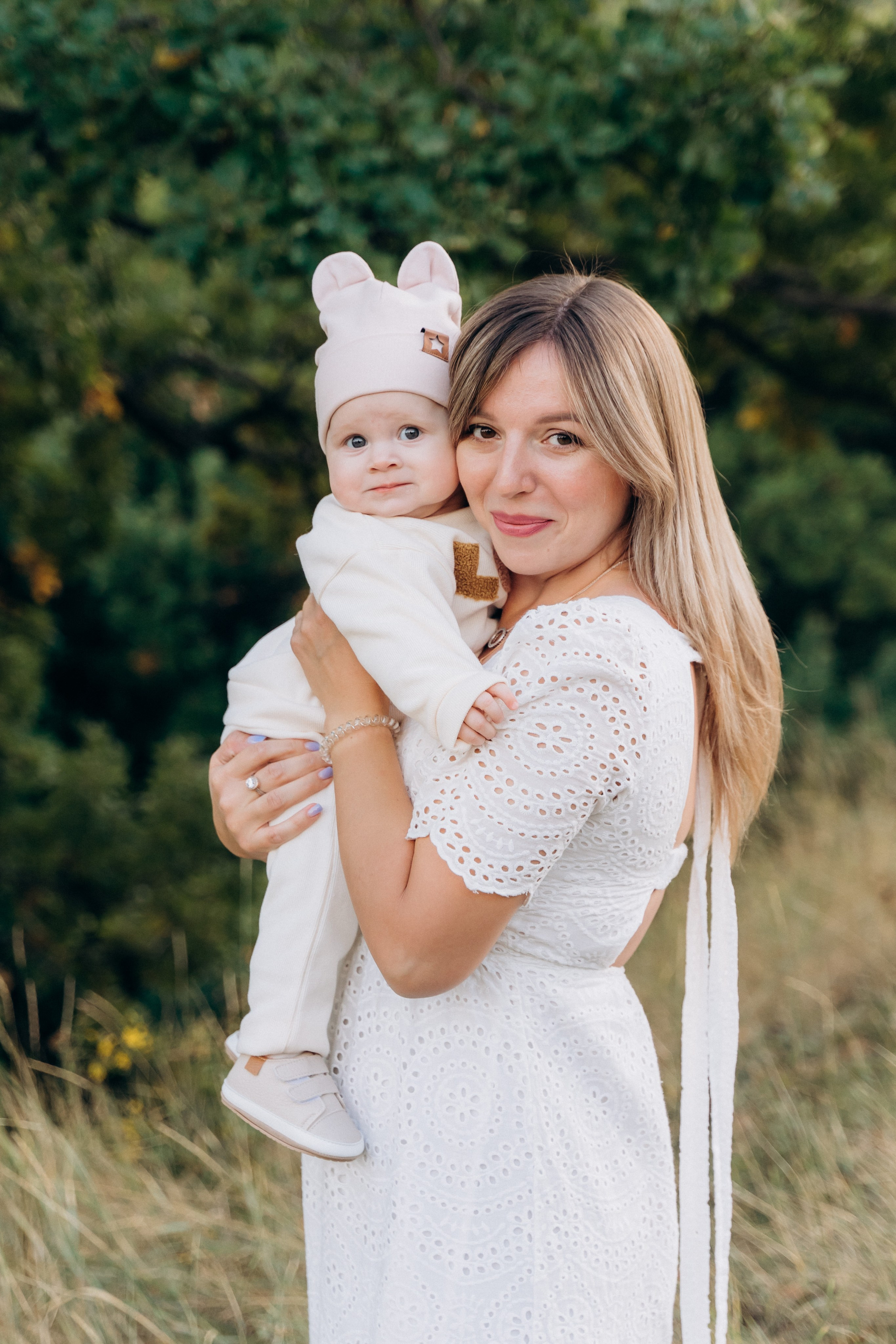 Яна и Маруся. Локация — Смирновское ущелье. Семейный фотограф в Саратове