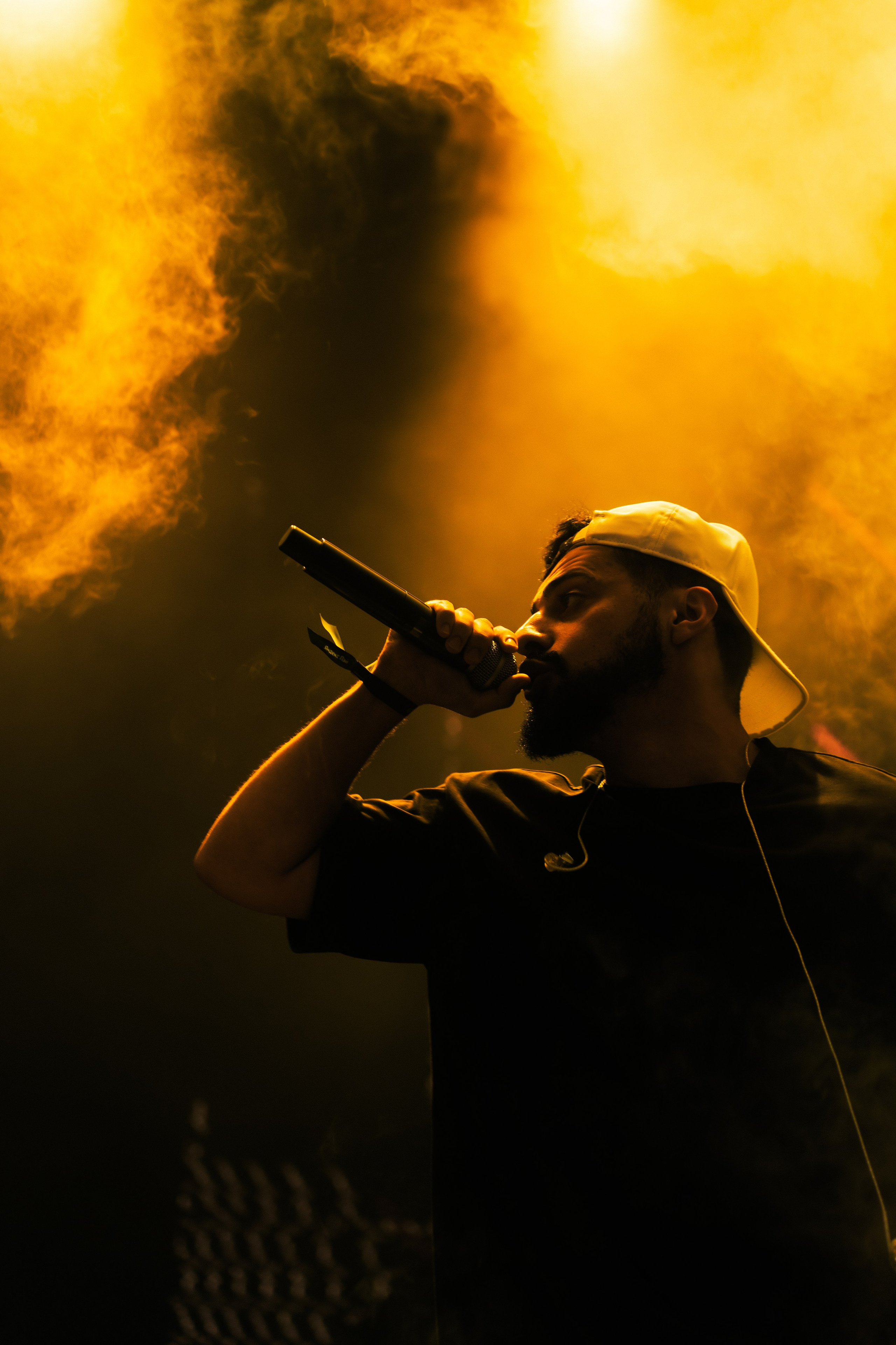 Концерт Jakone & A.V.G на фестивале Grounded Event. Ilya Foxy — автомобильный фотограф