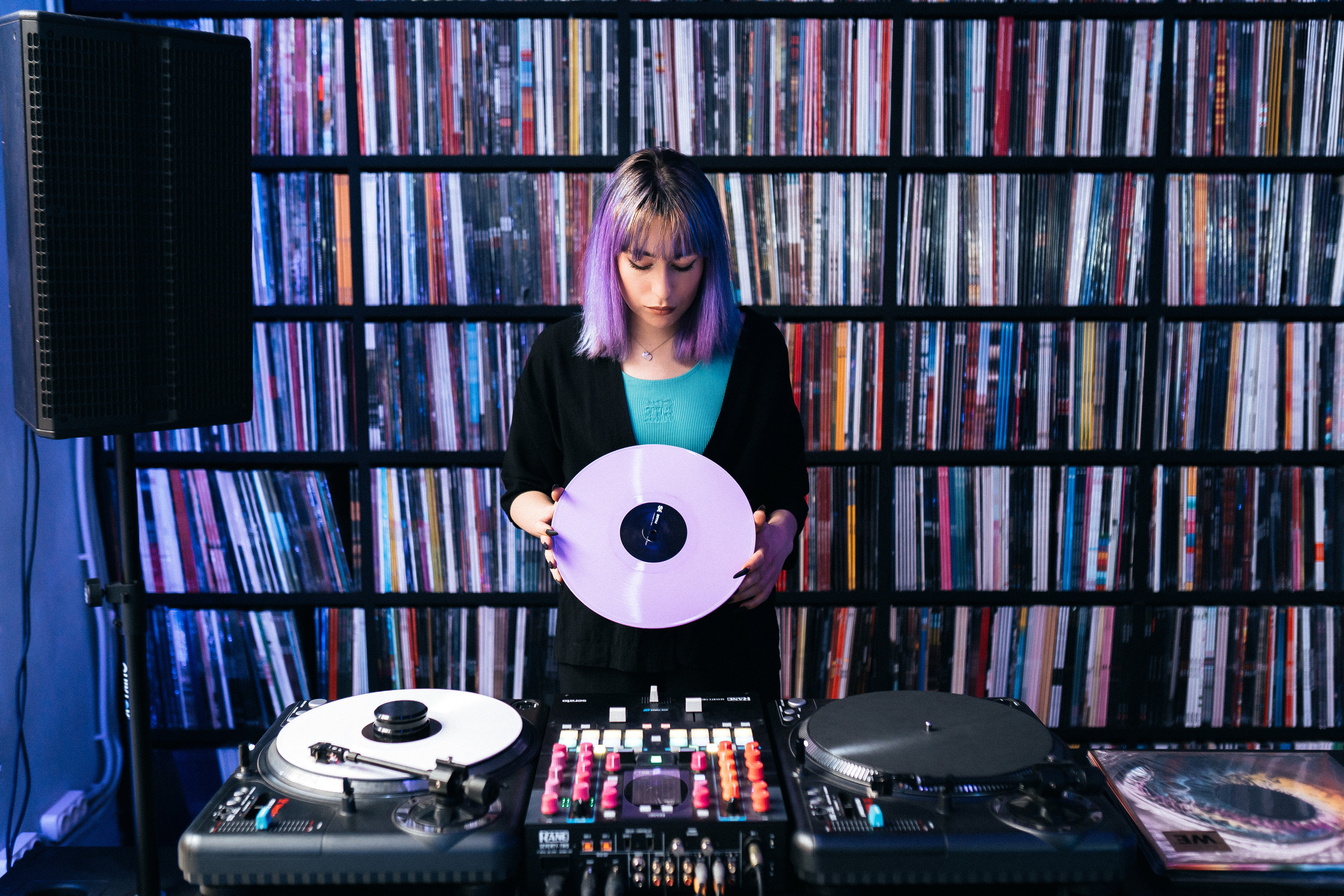 Stoprobot Vinyl II. @tomrus: Рустам Шагиморданов — фотограф