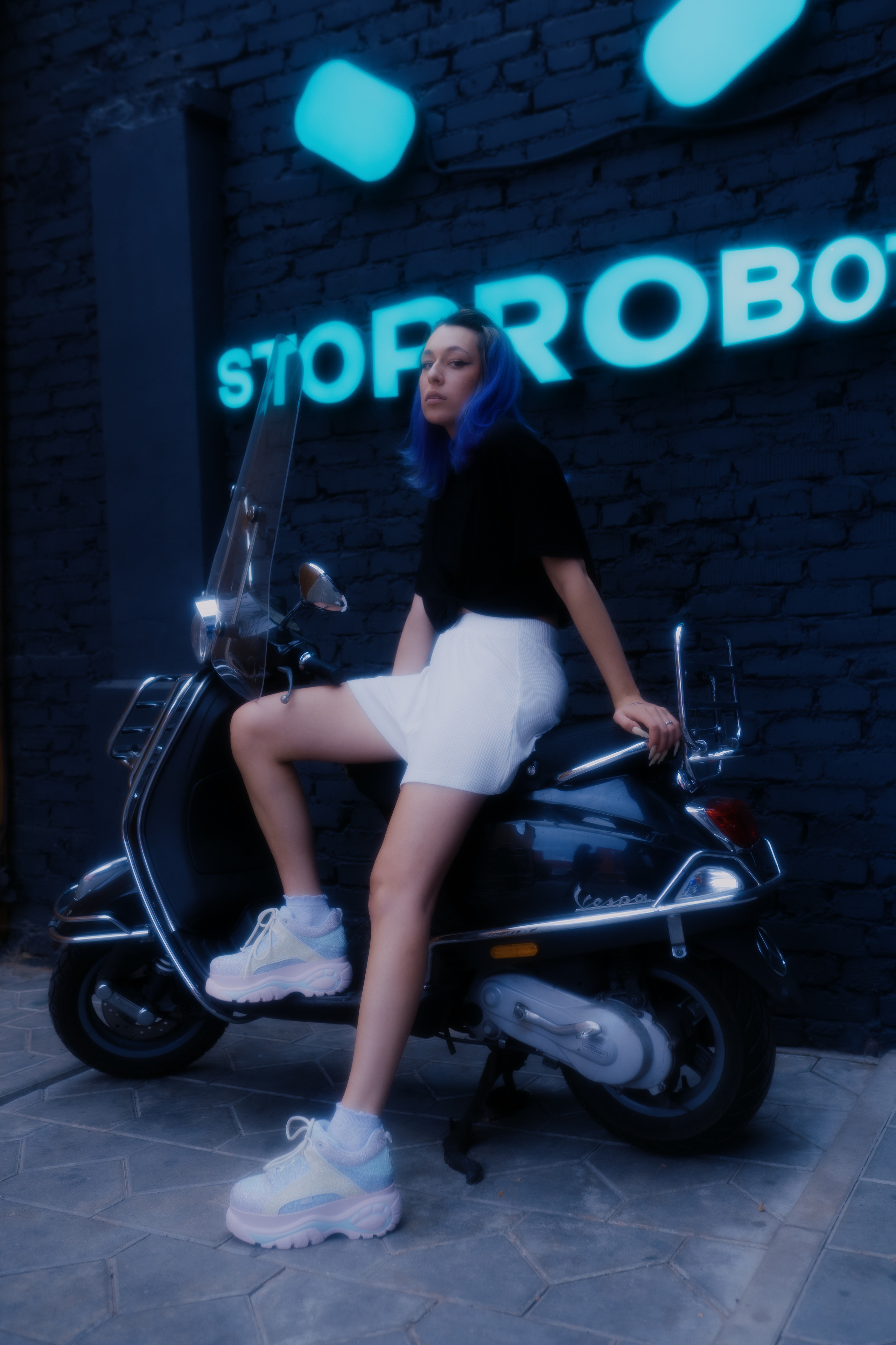 Stoprobot Vinyl II. @tomrus: Рустам Шагиморданов — фотограф