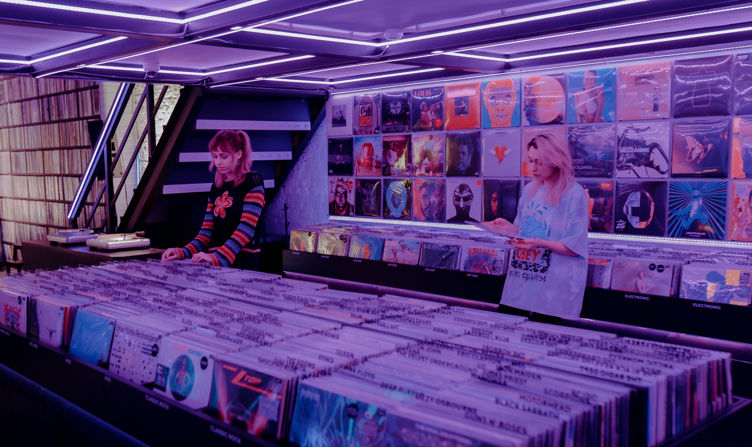 Stoprobot Vinyl II. @tomrus: Рустам Шагиморданов — фотограф