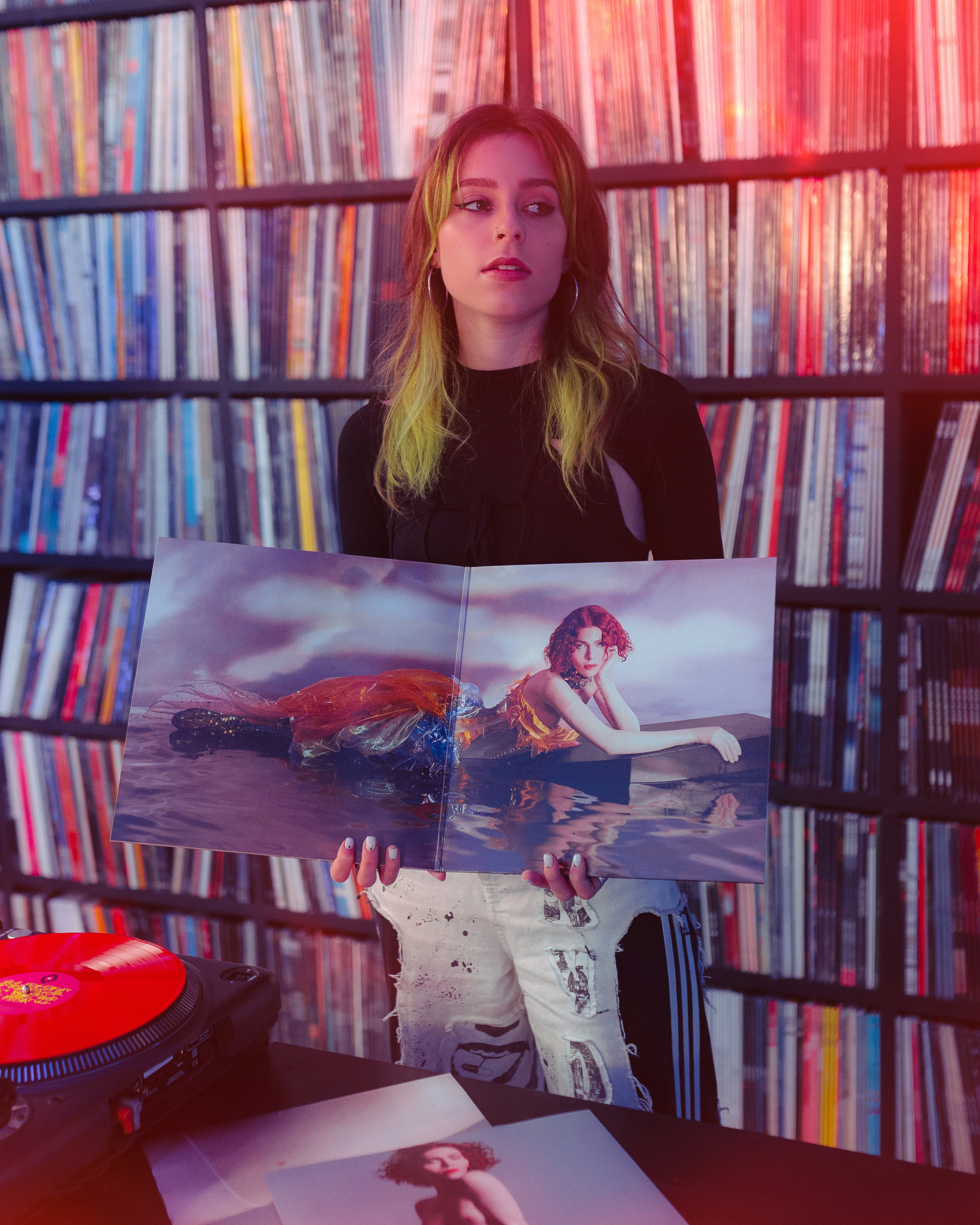 Stoprobot Vinyl II. @tomrus: Рустам Шагиморданов — фотограф