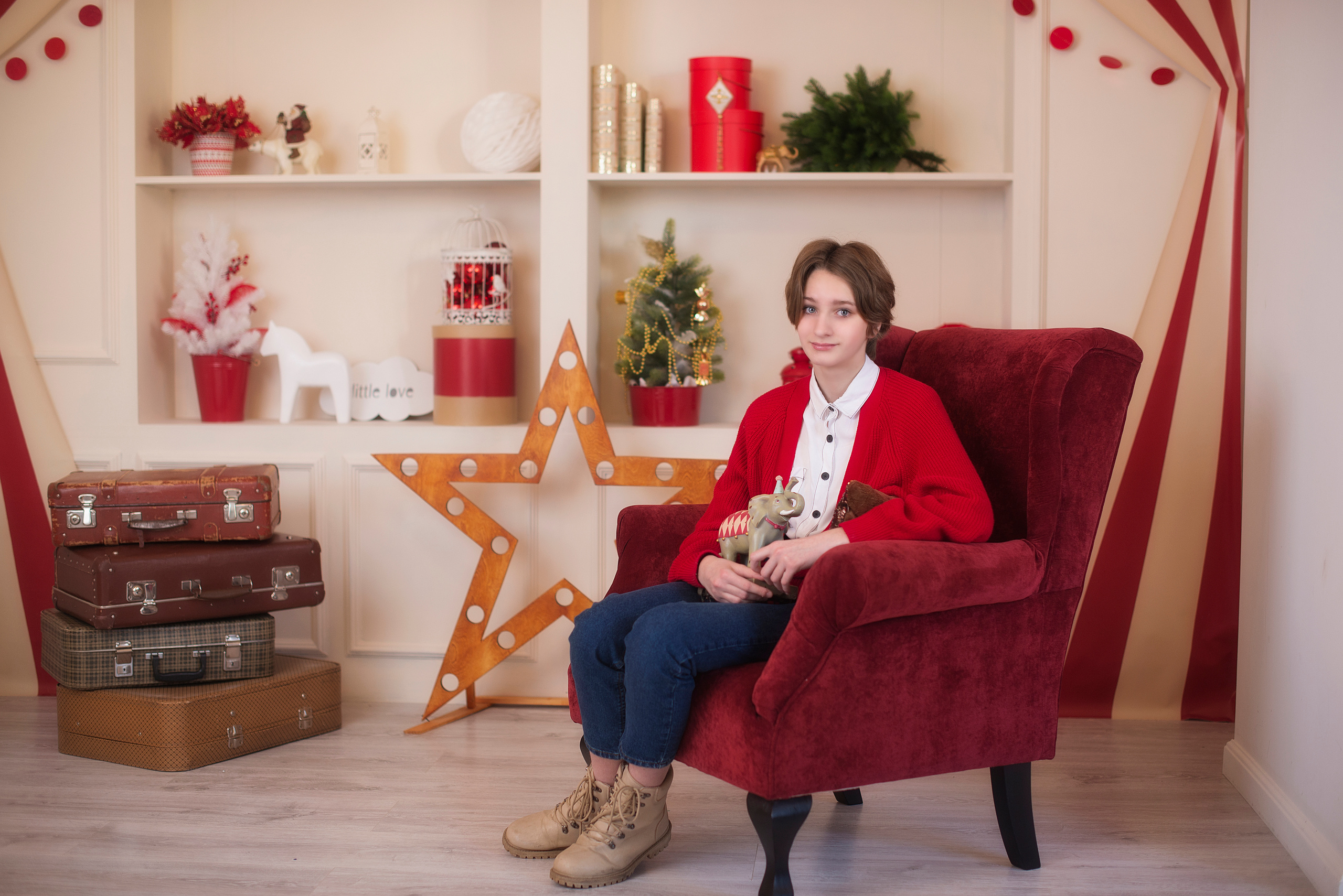 Красный цирк. Фотограф Альбина Вакунова