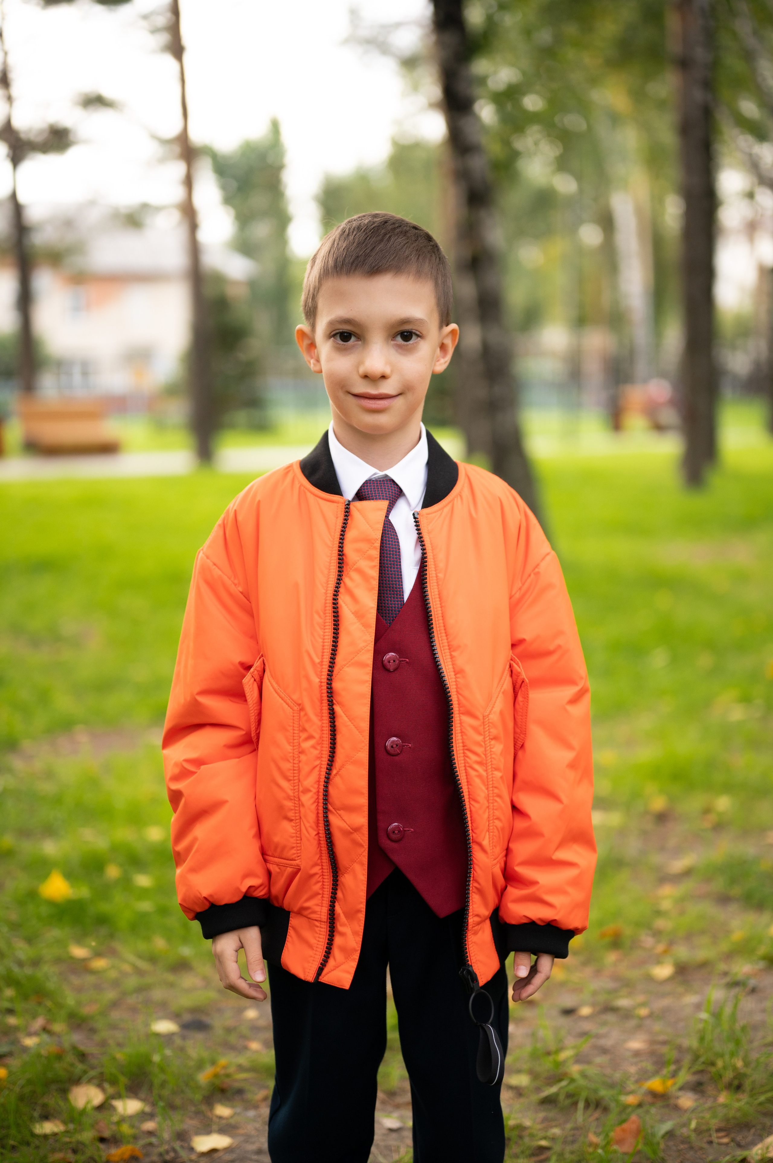 1 сентября 16 гимназия 2 класс (линейка + в классе+ на улице). Фотограф новорожденных, семейный детский в Тюмени Татьяна Морозова