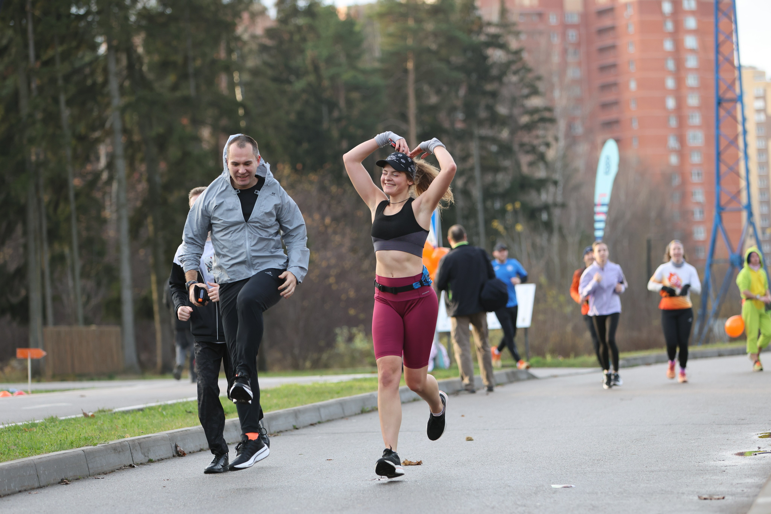 5 вёрст в Пестовском парке (Балашиха), 08.11.25. Фотограф Сергей Ловкий