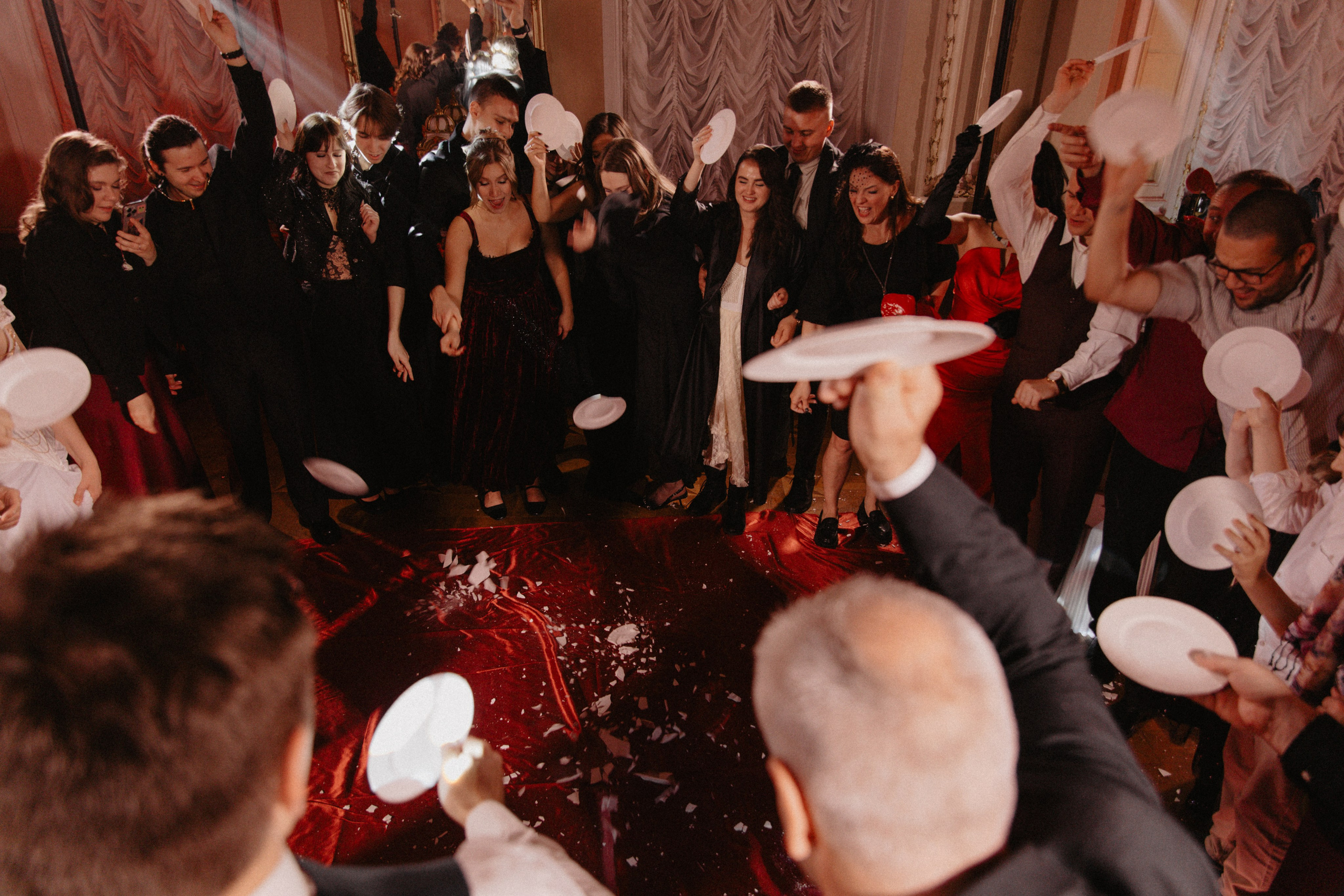 КОГДА НАСТАНЕТ НОЧЬ. Фотограф Муратова Алена