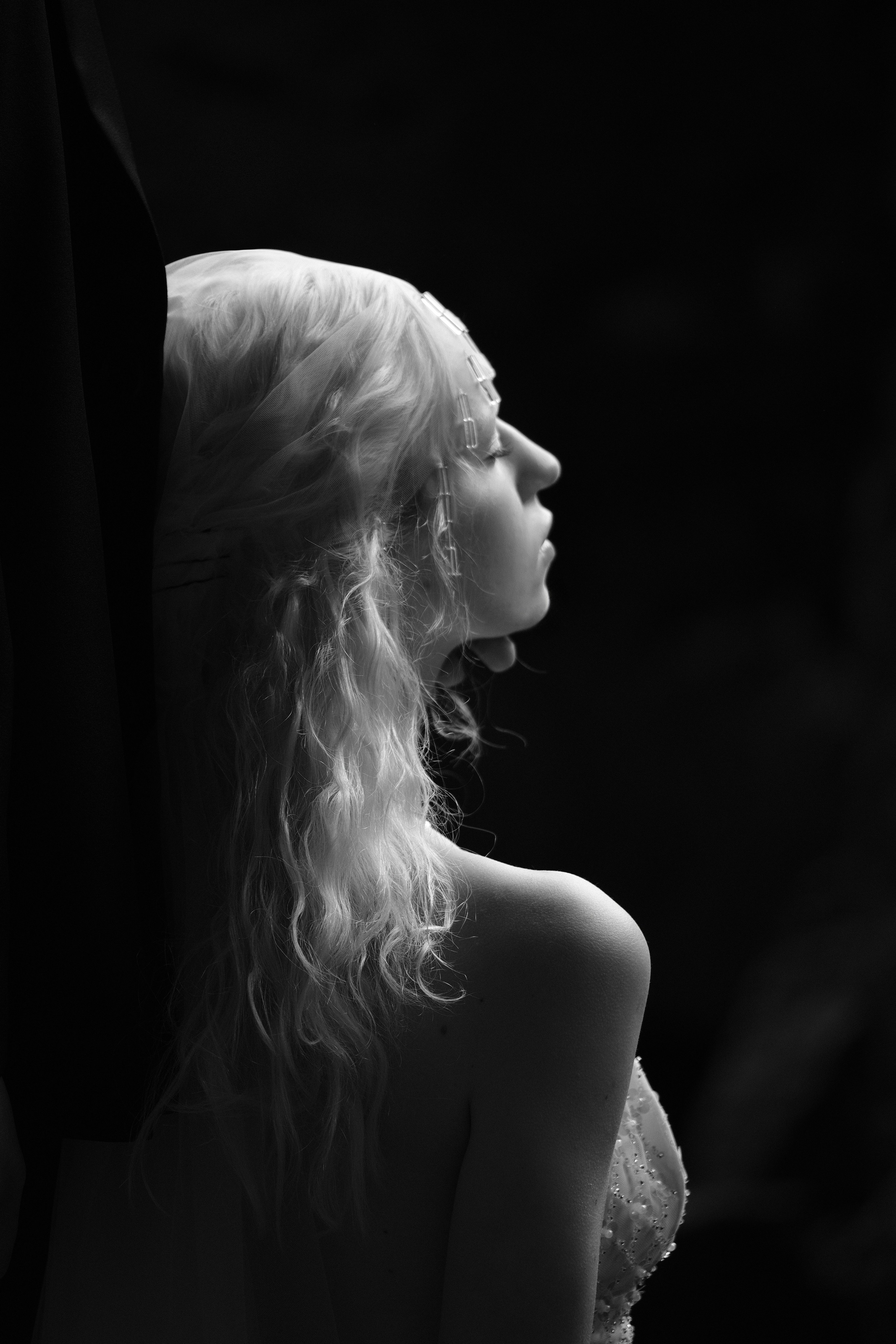 Свадебная фотосессия на Тропе Глицина Судак. Свадебный фотограф и видеограф в Крыму! Ваш день будет незабываемым!