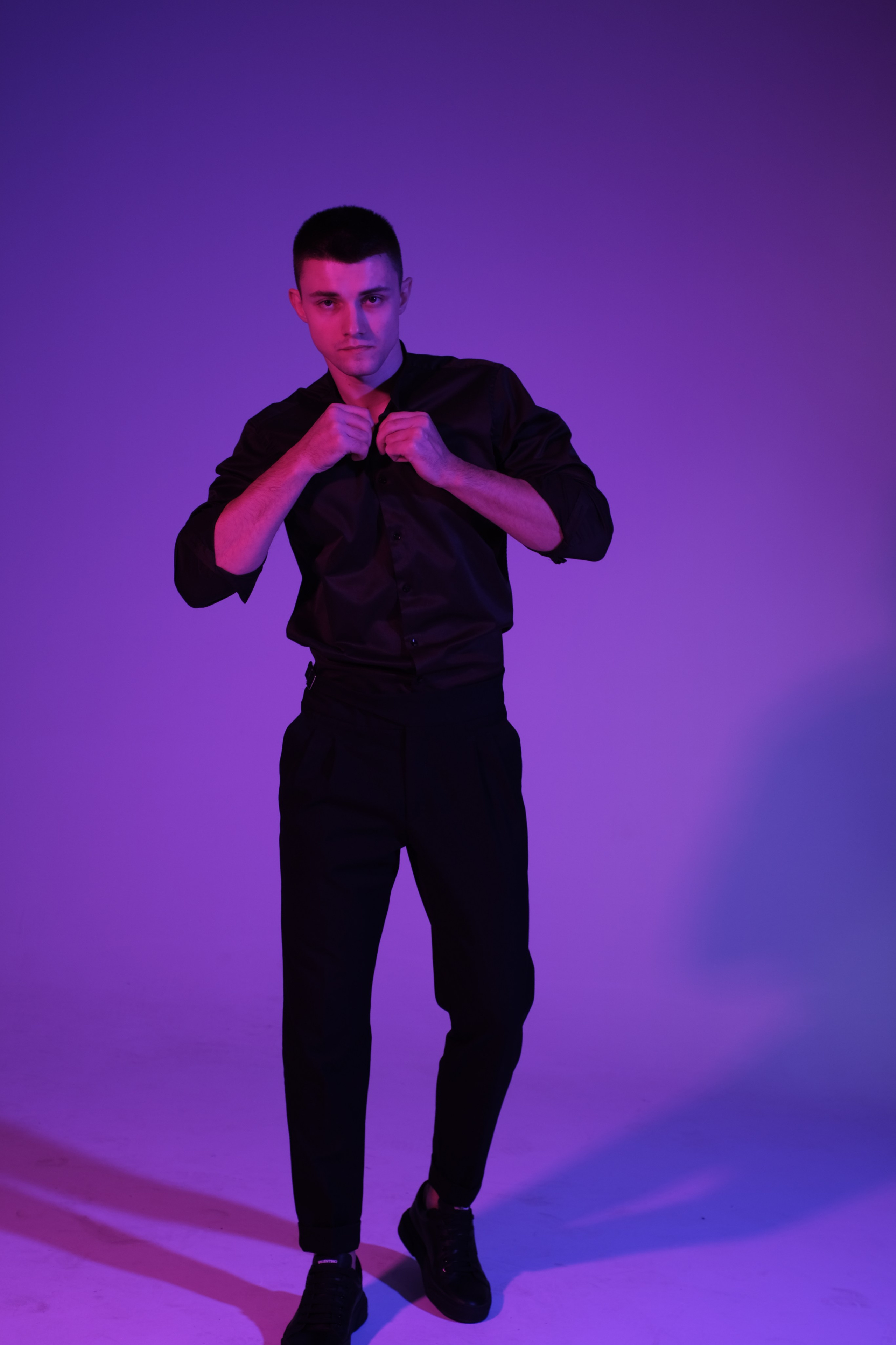 Мужской портрет. Алексей. Локация: WoodStudios. Фотограф Наталия Стромцова │Москва