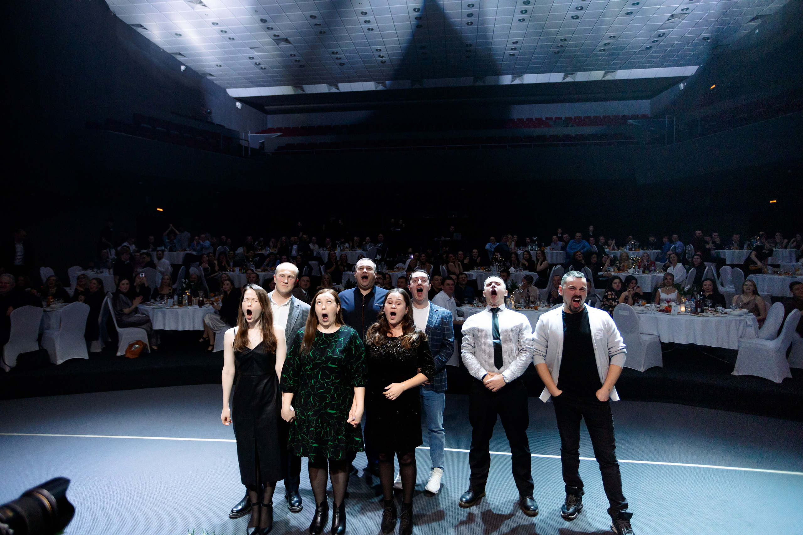 РЕПОРТАЖ: НОВЫЙ ГОД В ДК МЕТАЛЛУРГ. Профессиональный фотограф в Ижевске Леша Петров