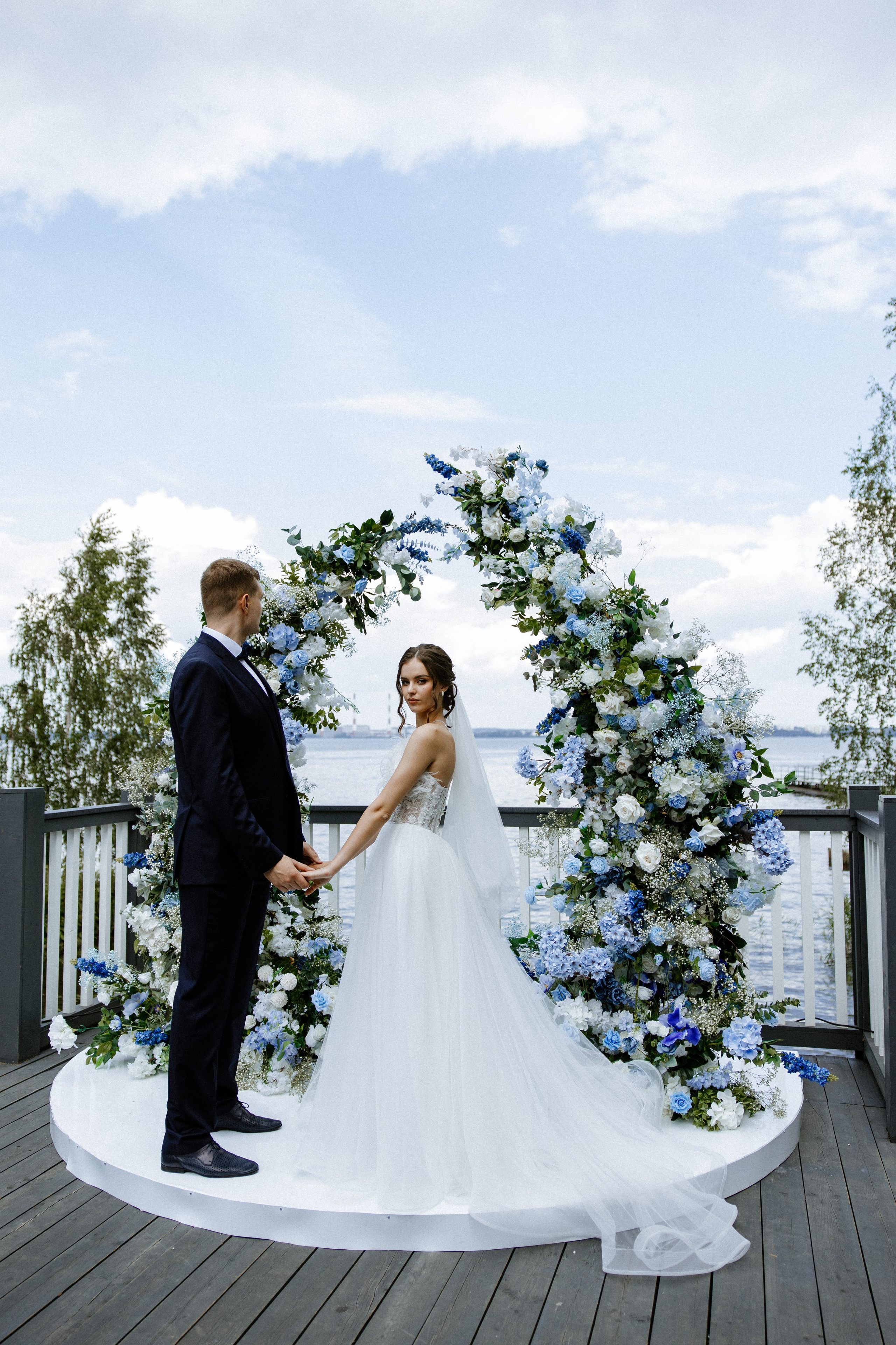 Влад и Арина. Hyatt- шатер Небо. Свадебный фотограф Балчугова Мария Екатеринбург