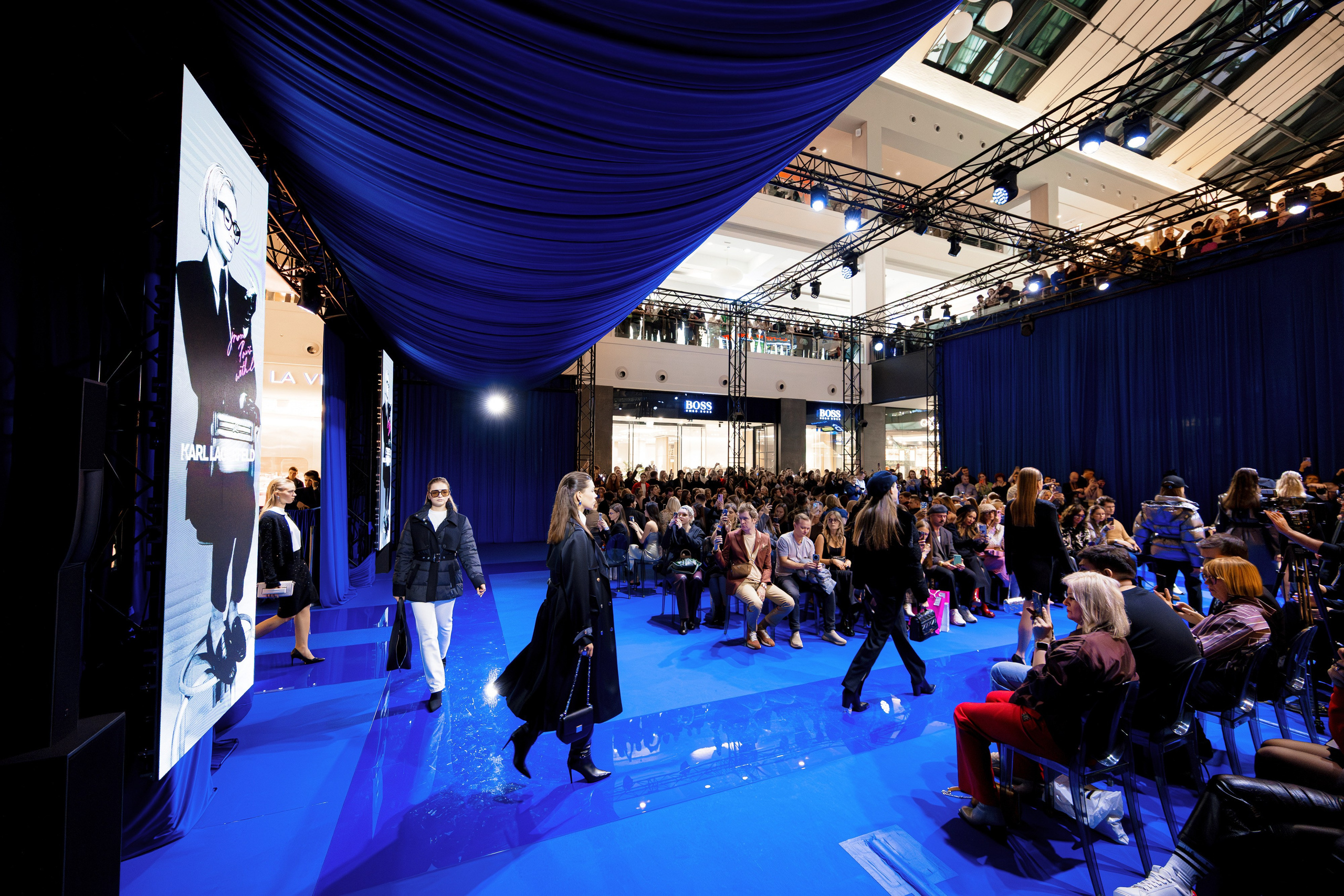 METROPOLIS x SFW 2025. Репортажный фотограф Семён Борисов | Москва