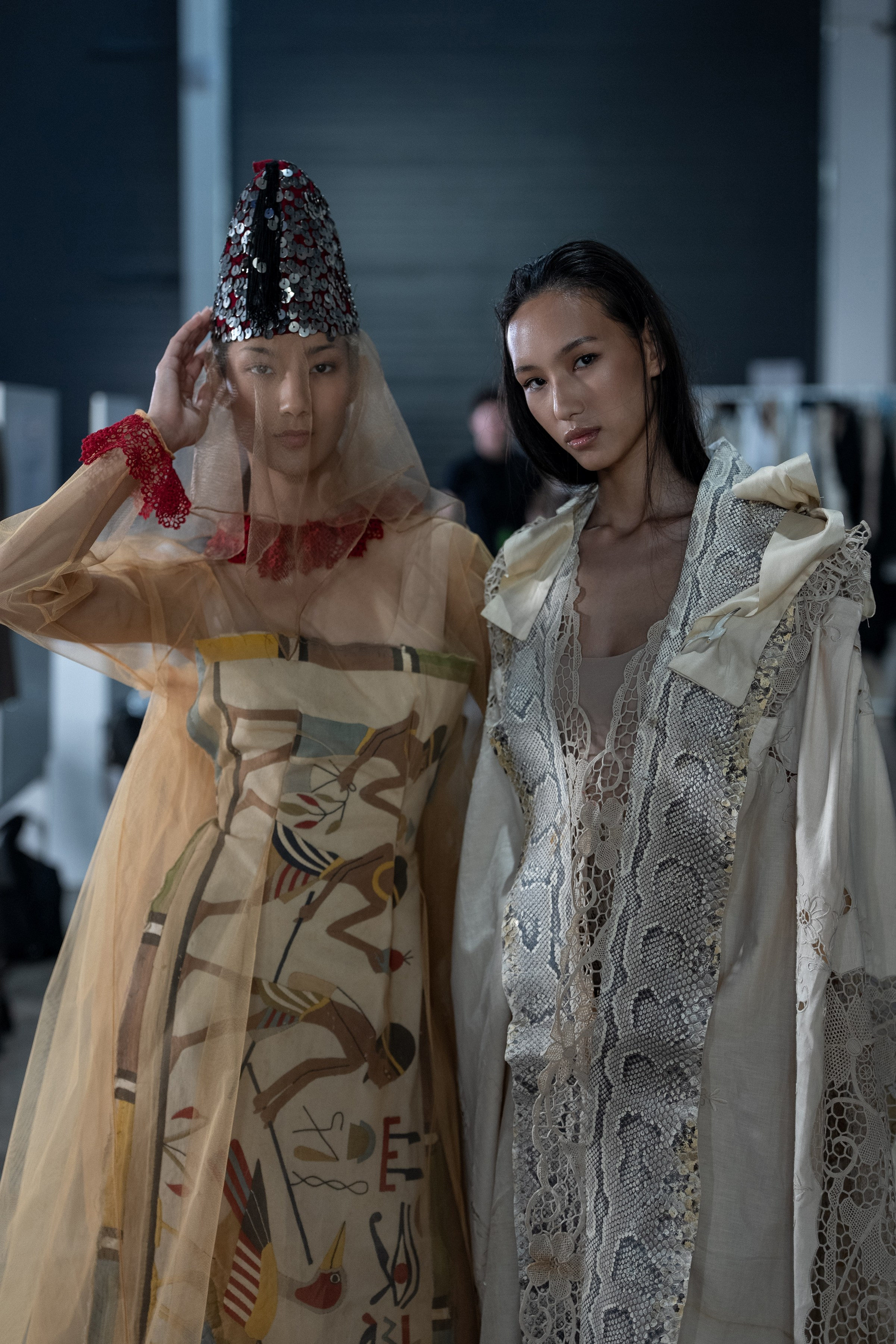 Visa Fashion Week Almaty Pre-Fall 2026 April Backstage Day 2. Сайт Алматинского НЮ АРТ, будуар и фэшн фотографа Дениса Карпенко