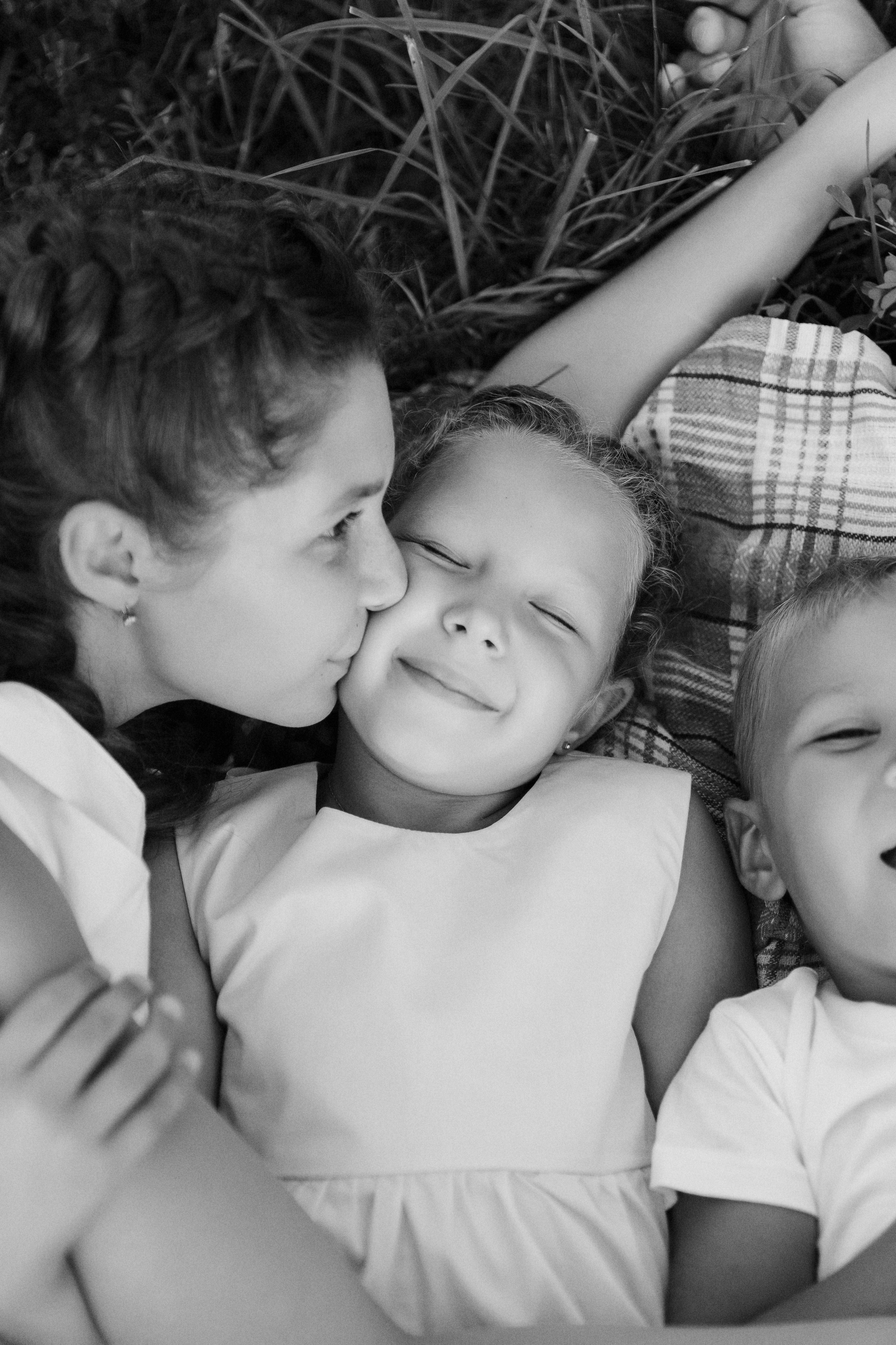 Олег, Вика, Варя, Маша и Тима. Семейный фотограф • Домашние съемки в Нижнем Новгороде