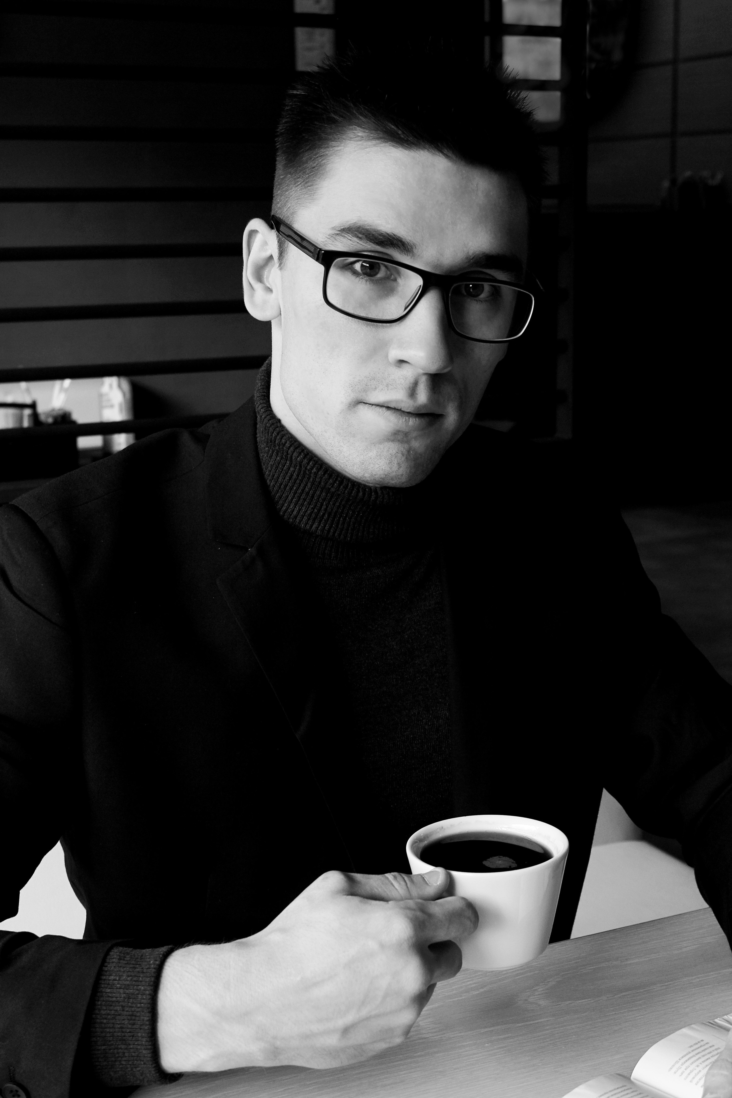 Прогулочная мужская фотосессия. Павел. Свадебный и репортажный фотограф в Уфе| Осетрова Ольга