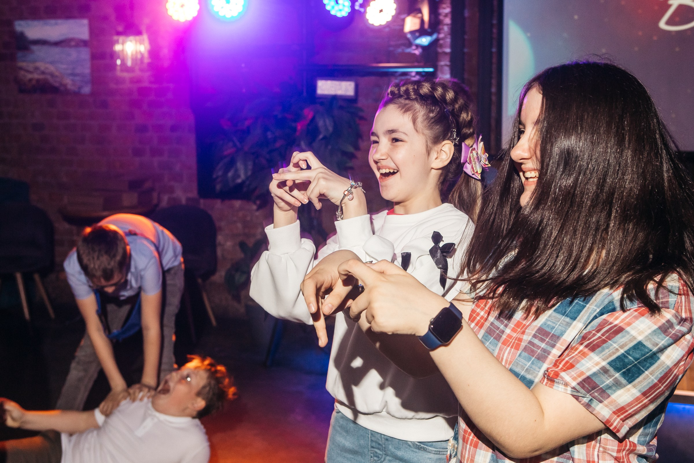 Репортажный фотограф на выпускной Питер