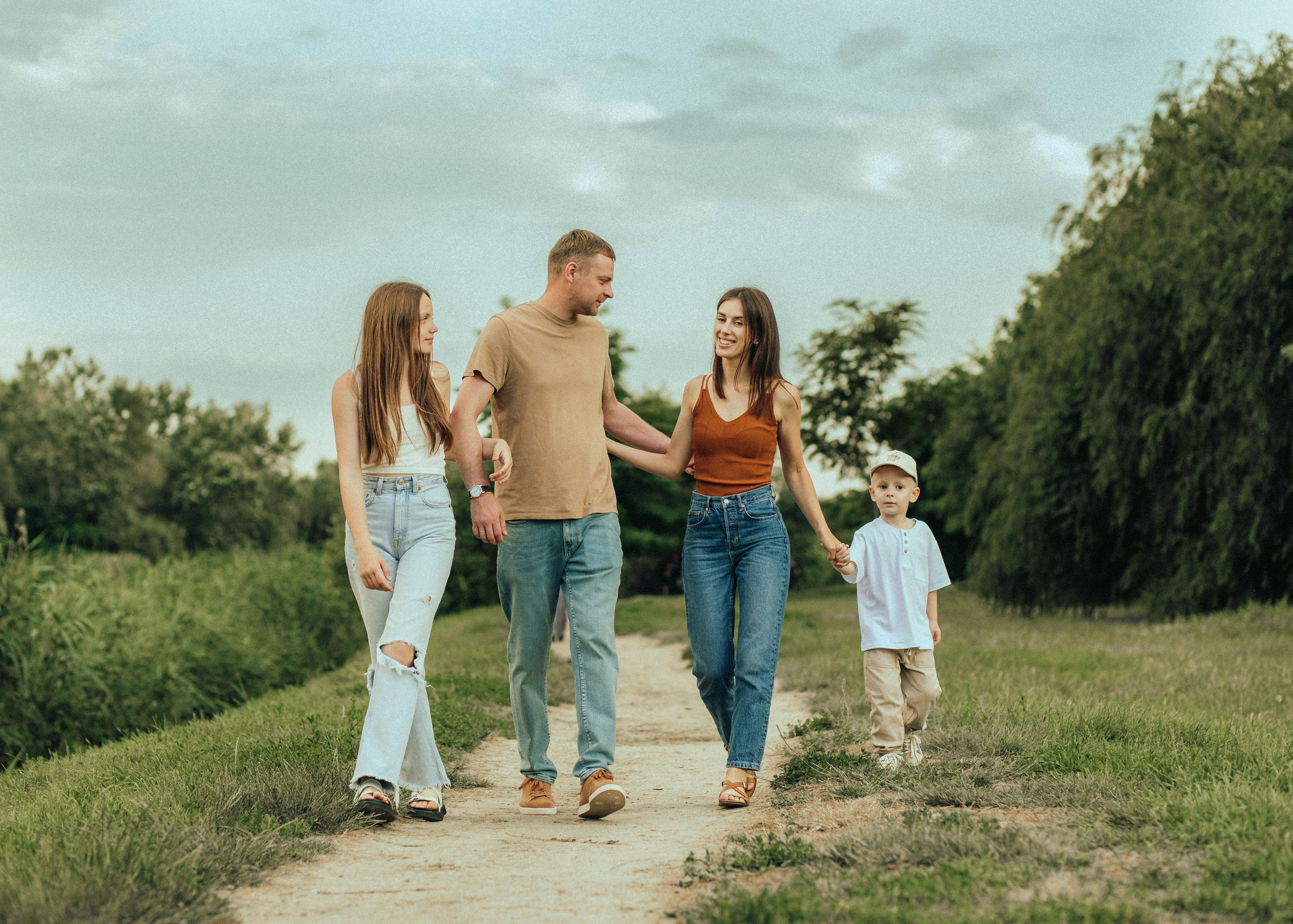Полина, Сергей, Георгий, Эвелина. Семейный фотограф В Москве Александра Дейкун
