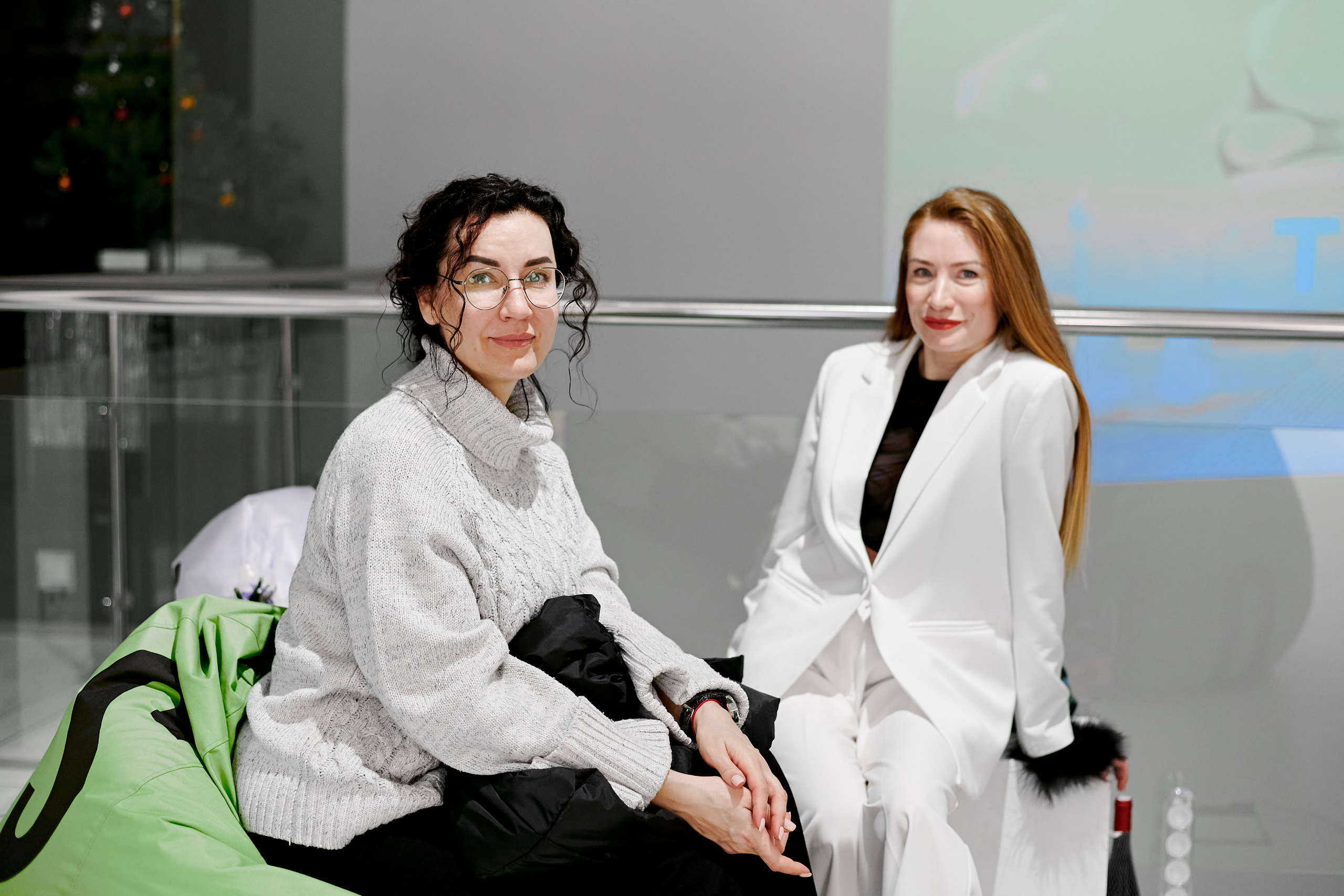 The Holst. Выставка Юлии Остапенко. Фотограф Постольник Дарья