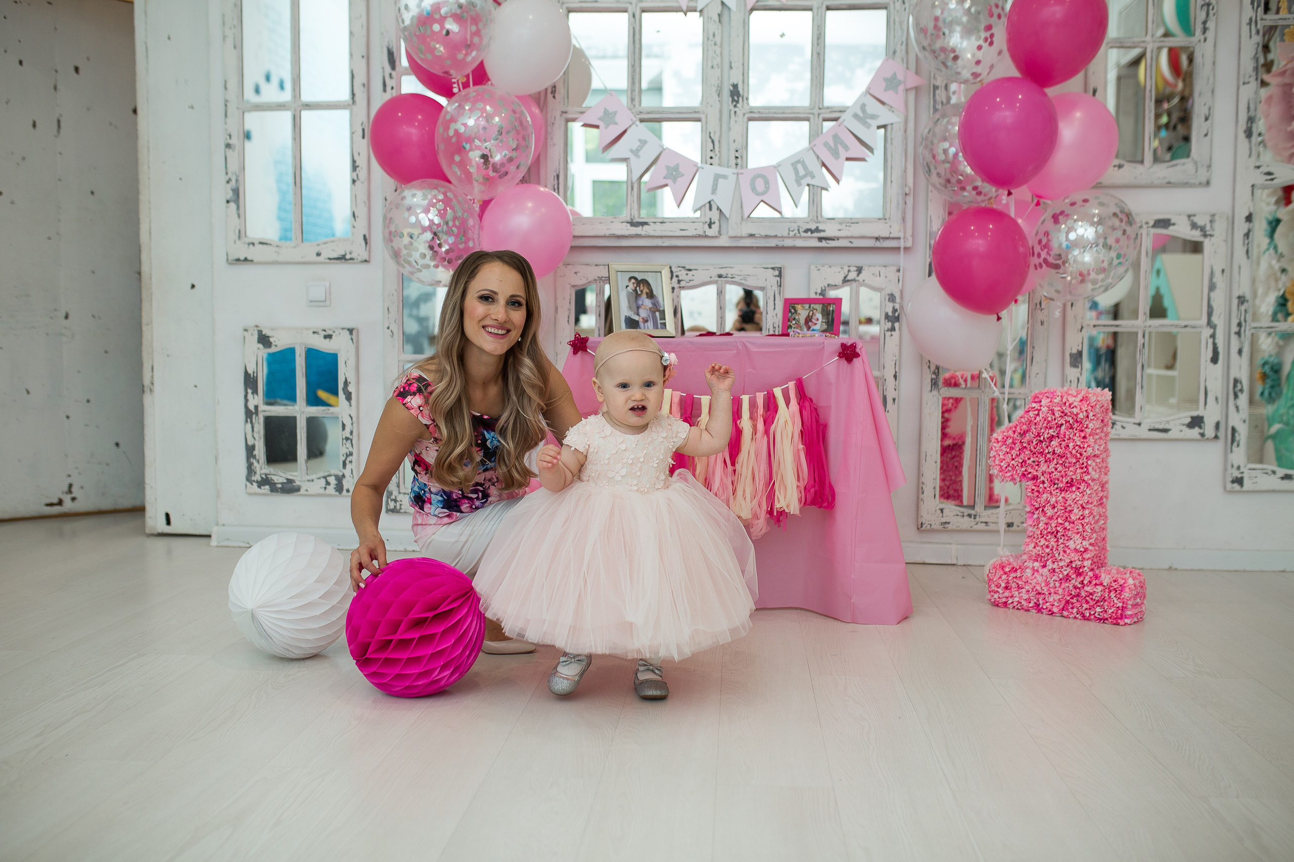 Годик Полине. Фотограф на Крещение, семейный фотограф в Москве