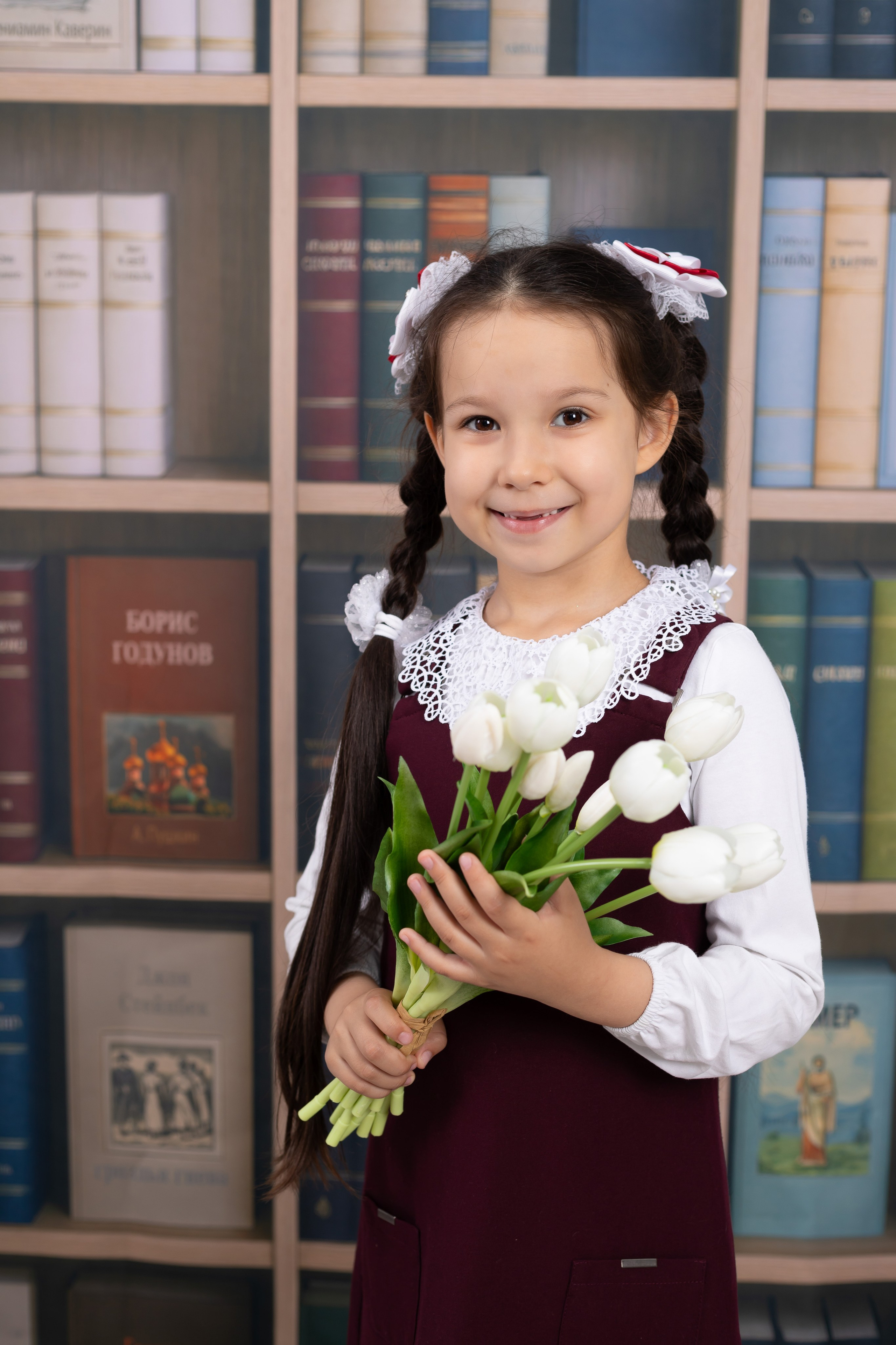 © Фотостудия "Олеся". Все права защищены. "Любое использование или копирование материалов или элементов дизайна сайта допускается только с разрешения правообладателя и со ссылкой на источник".