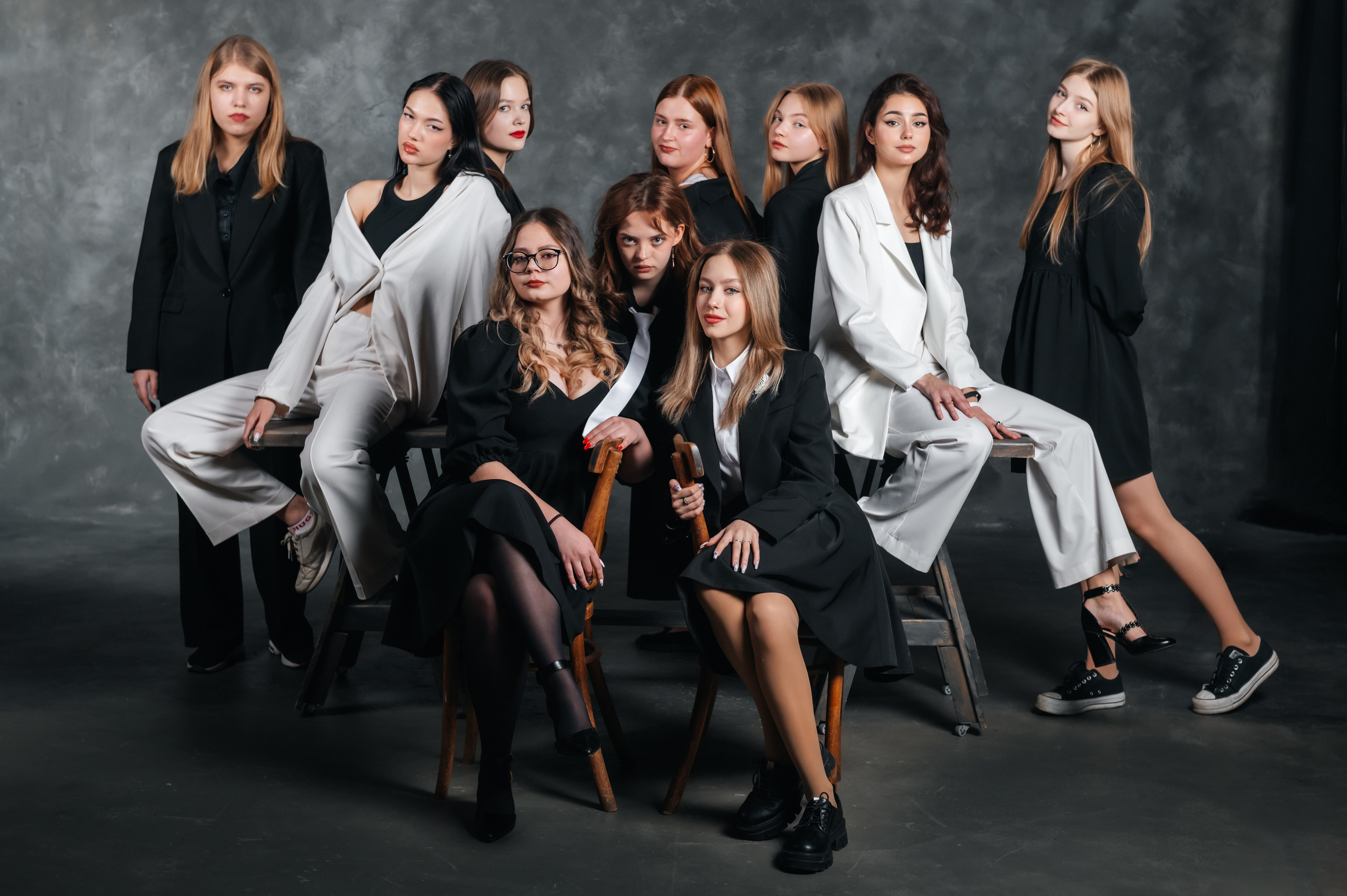 Старшие классы. Современные выпускные альбомы в Новосибирске