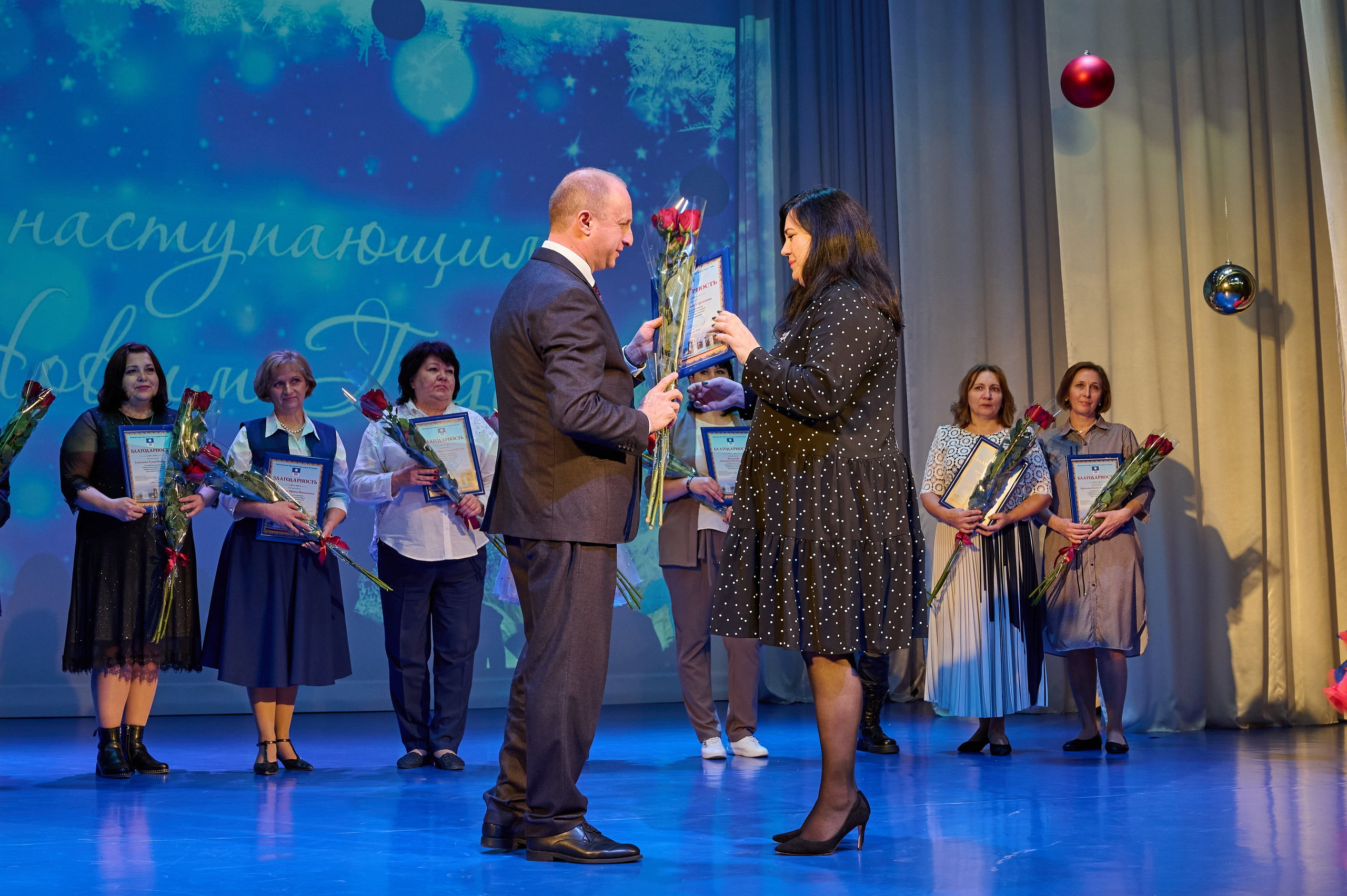 Концерт в ДК Марьина роща. Жизнь курорта Кабардинка в фотографиях