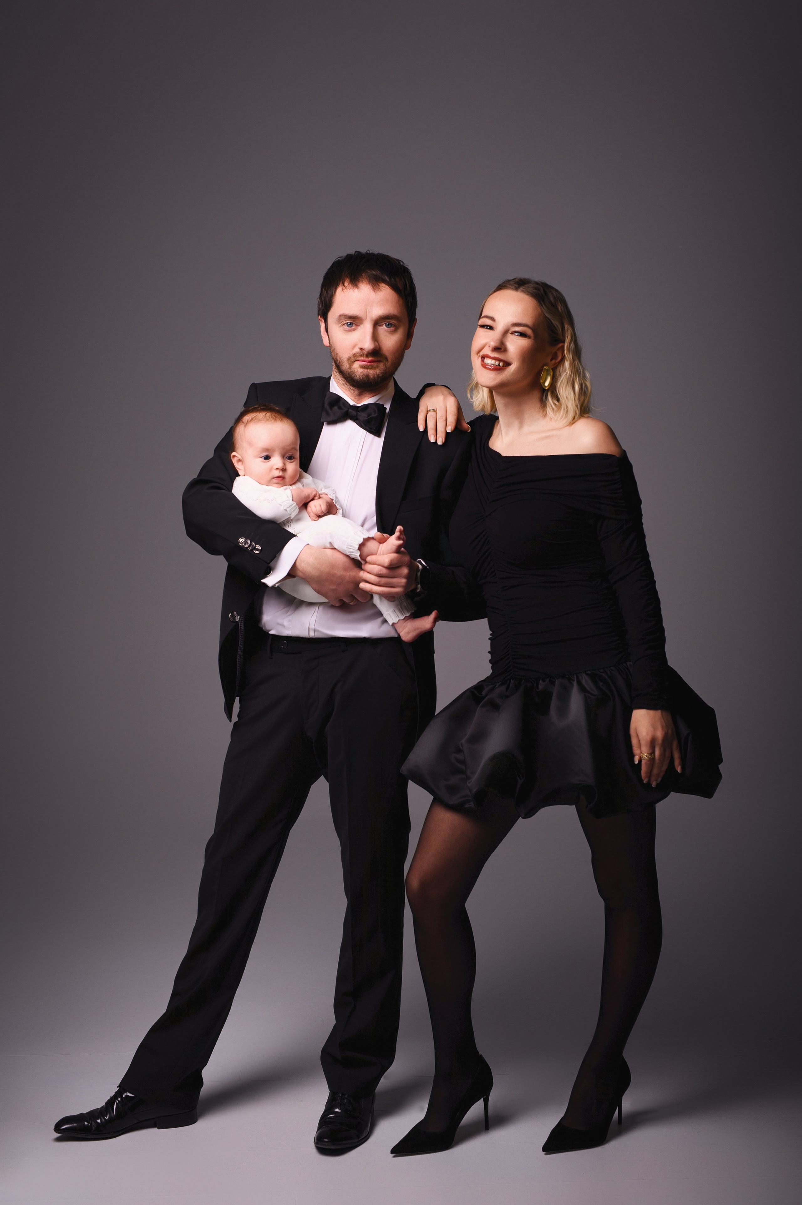 Семейная портретная студийная съемка. НЬЮБОРН ФОТОСЕССИИ, БЕРЕМЕННОСТЬ, ПОРТРЕТНЫЕ СЕМЕЙНЫЕ ФОТОСЕССИИ  Ногинск Москва ОЛЬГА ВОГЕЛЬ