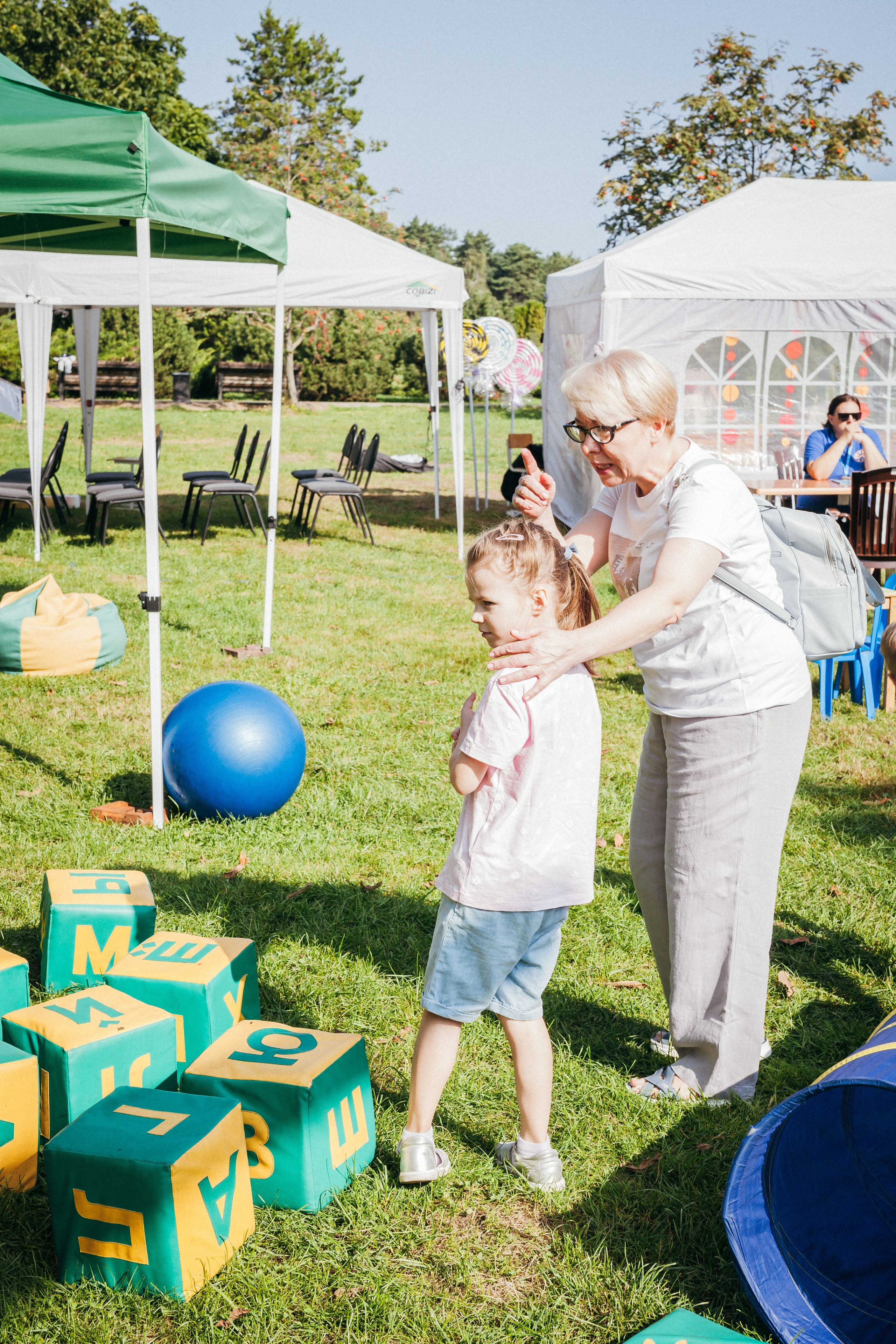 Фестиваль «Бэйбиум» ботанический сад. Портретный и семейный фотограф в Минске