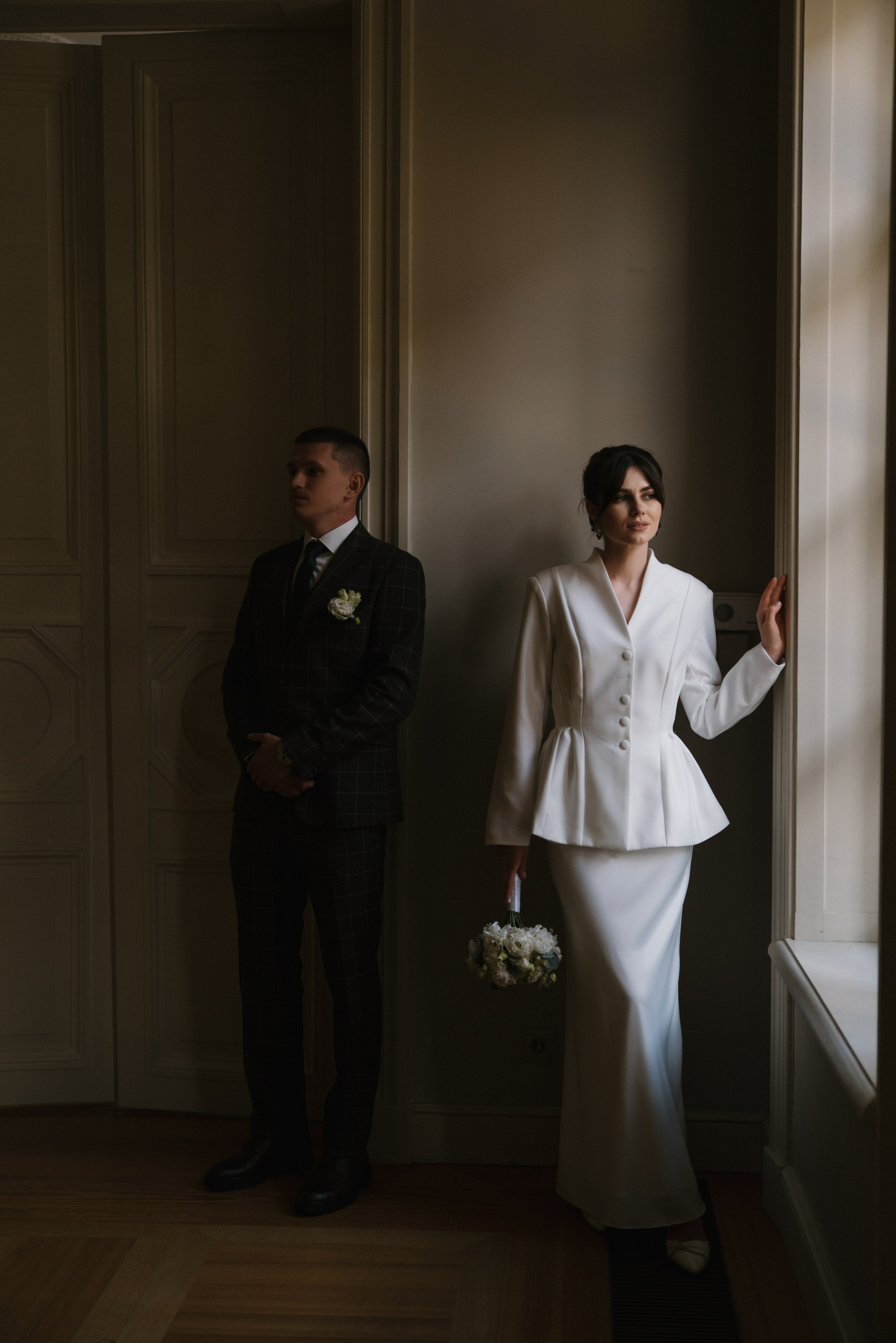 Евгений & Анастасия (отель/роспись). Свадебный, семейный, женский фотограф в Москве, Мытищах, Королёве Ксения Узилле