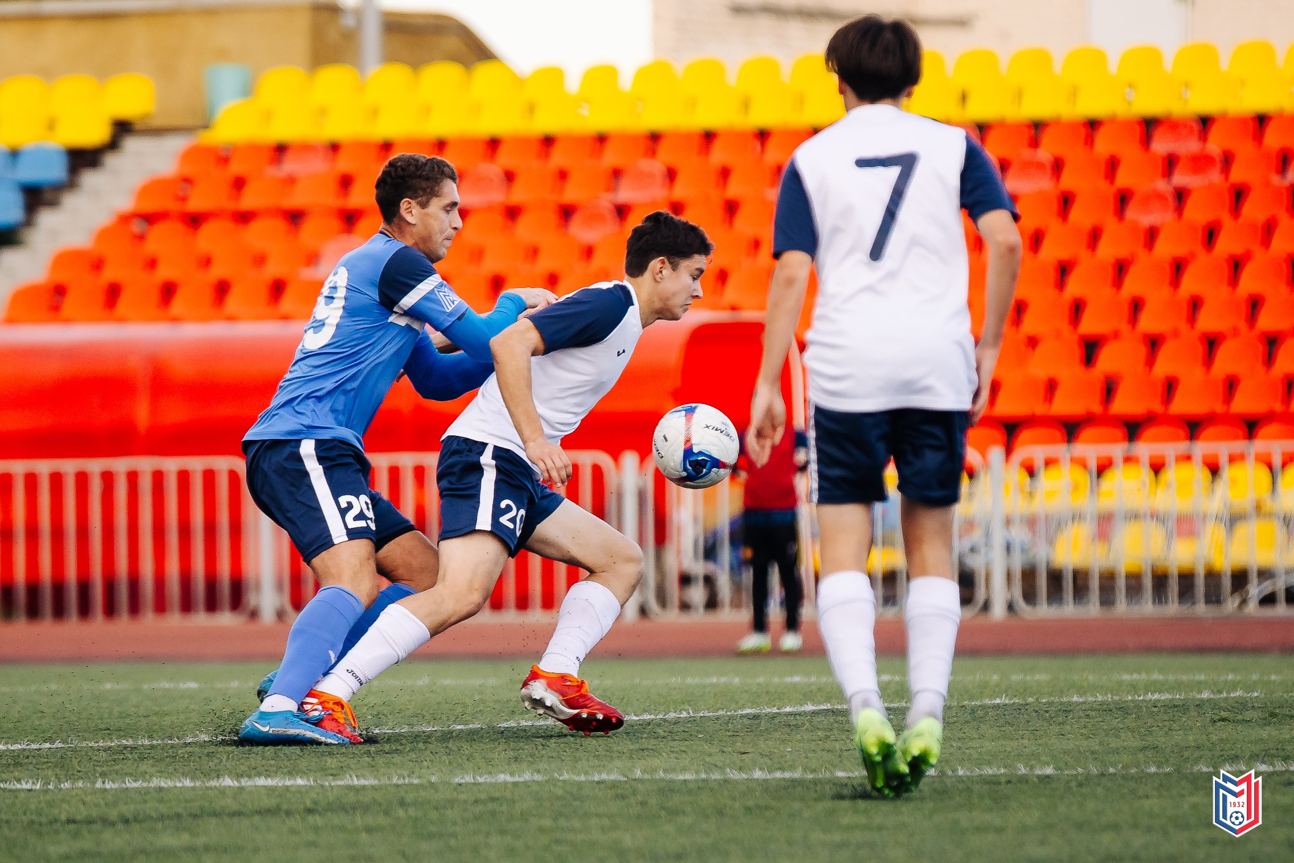 ФК «Металлург-Магнитогорск» — «СибГУФК Иртыш-2» // 21.09.24. Денис Прохоров Фотограф в г. Магнитогорск