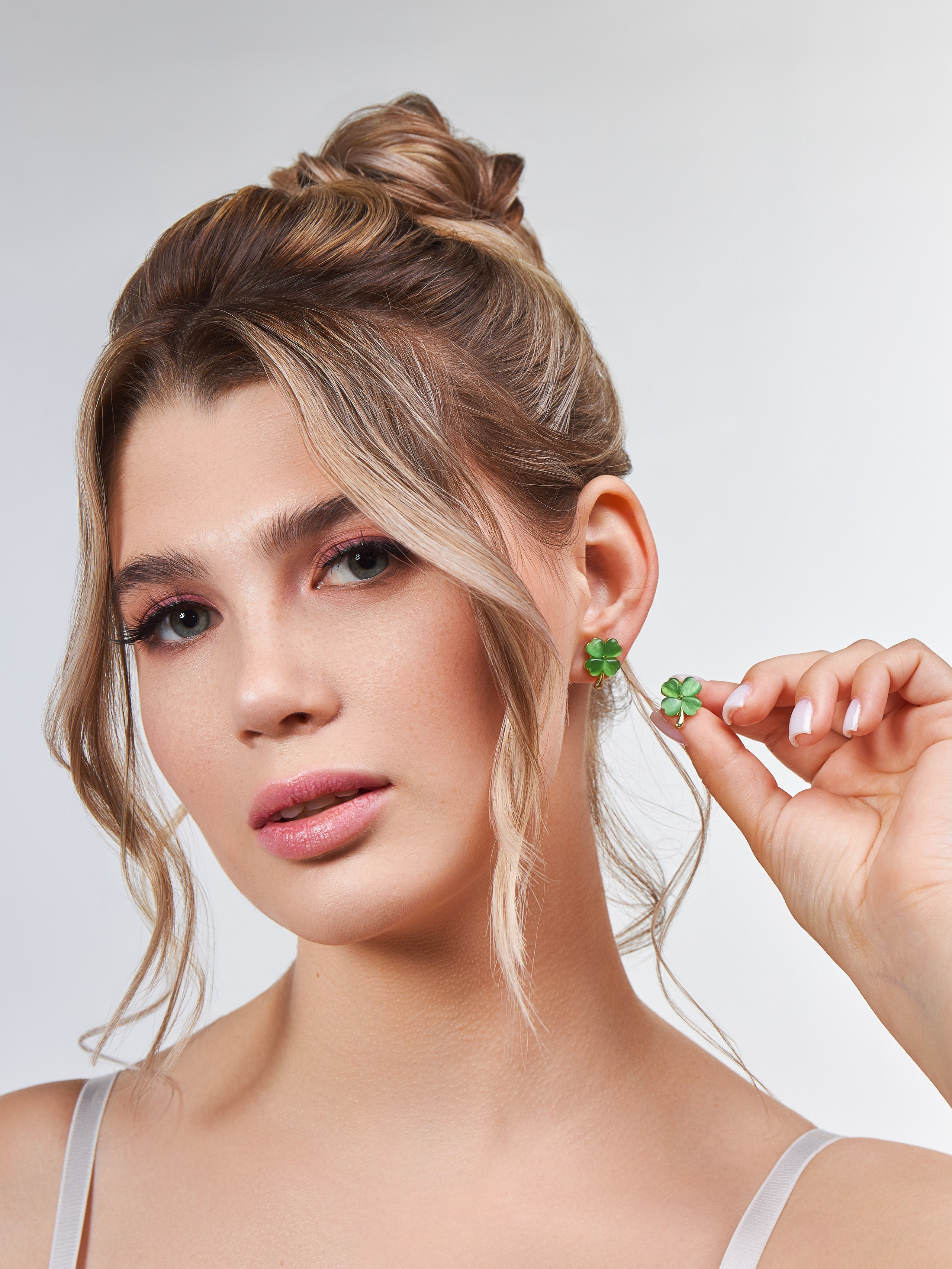 Съемка для Вб (Wb) и Озон (Ozon) — заказать фотосъемку | Фотограф Михаил Фартушный