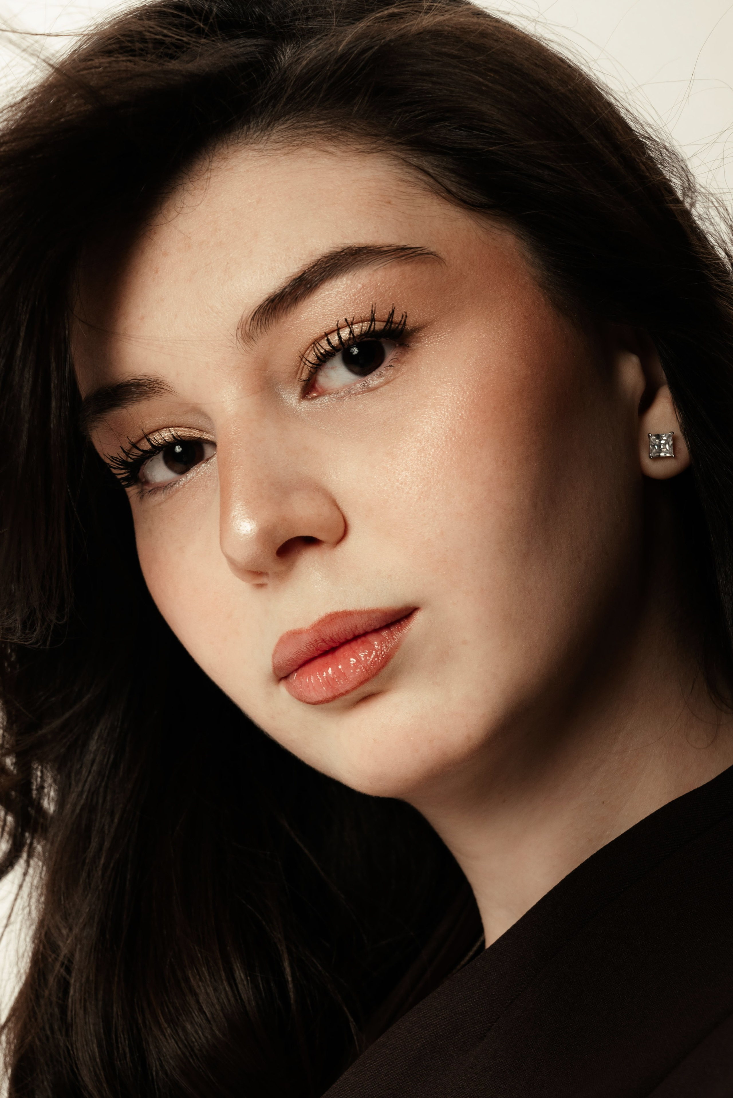 Женские портреты. Главная