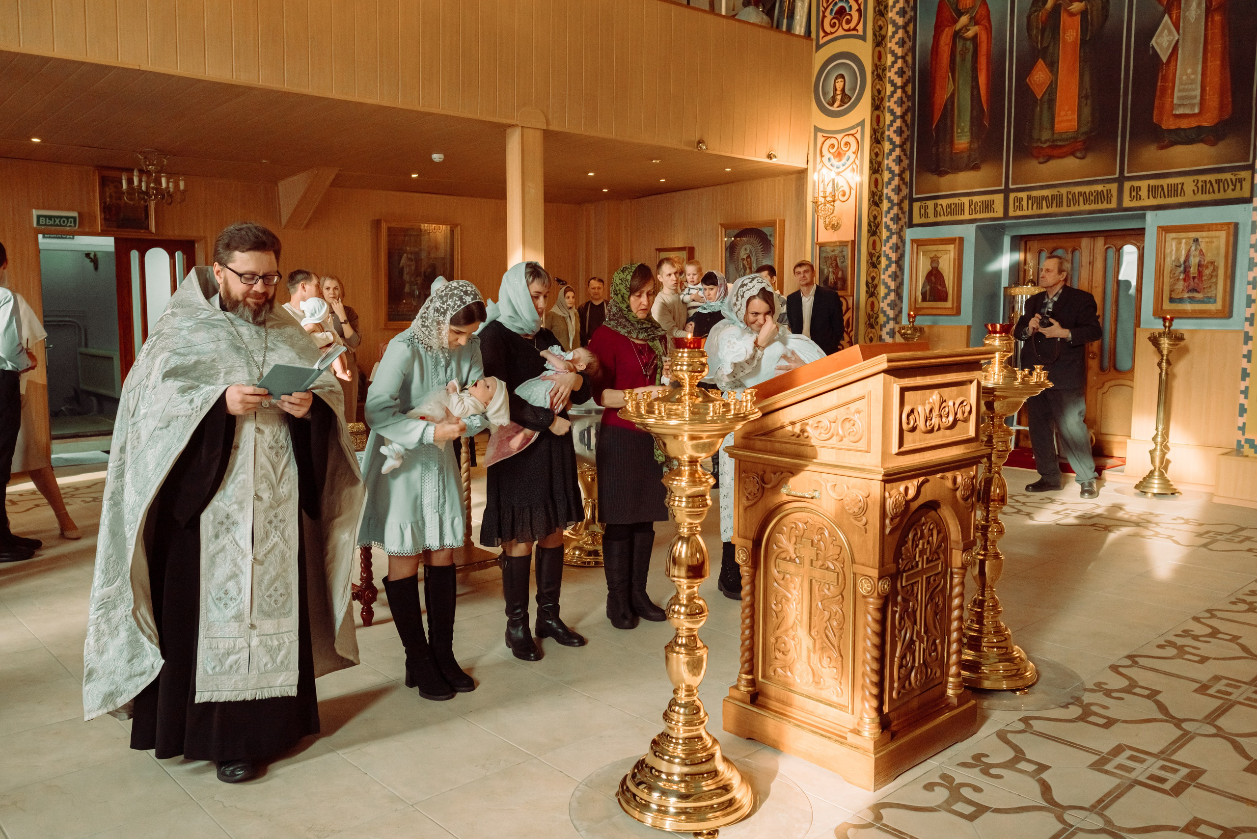 Крещение Амелии. Фотограф новорожденных в Норильске Виктория Шагалиева