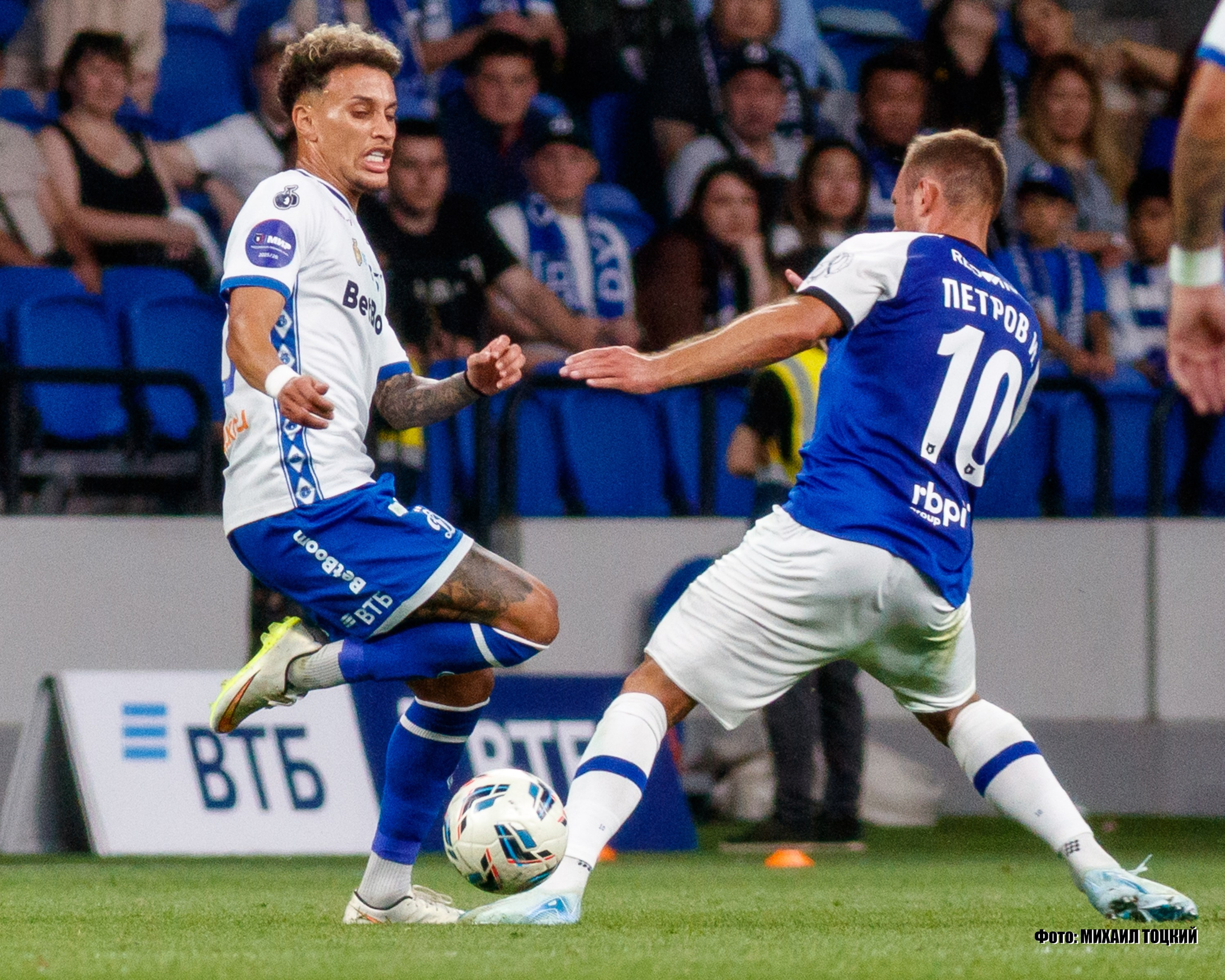 Фоторепортаж. РПЛ 1 тур. Динамо — Балтика. Михаил Тоцкий портретный и репортажный фотограф в Москве