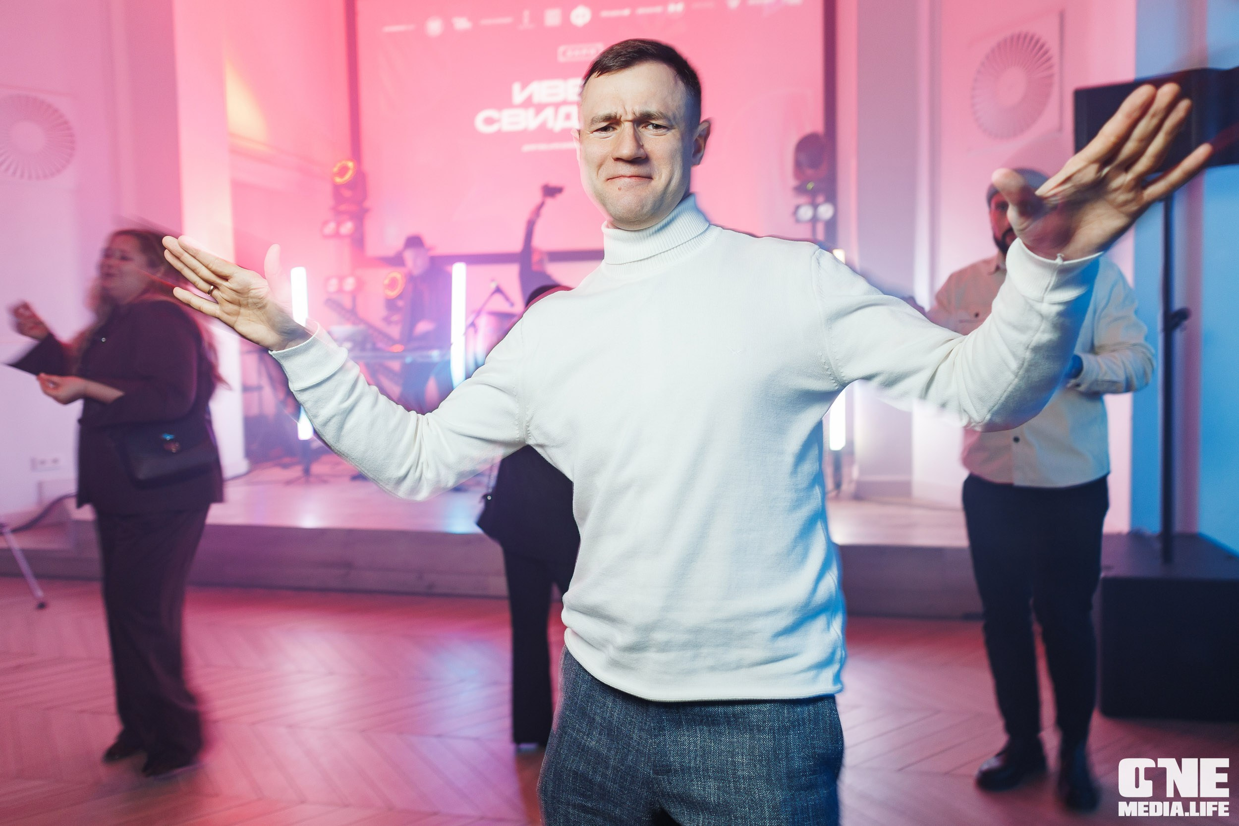 Фоторепортаж из кинотеатра Заря. One Media Life: фоторепортажи, фотоотчеты с мероприятий и заведений