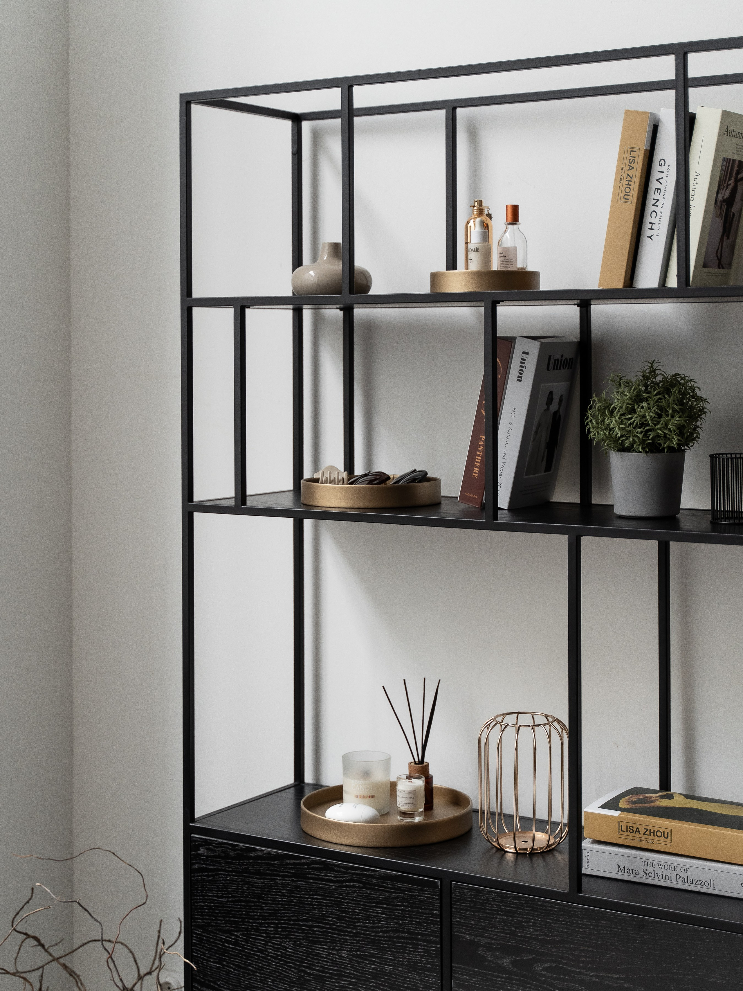 Rompicato. Nadezhda Migunova, Photographer