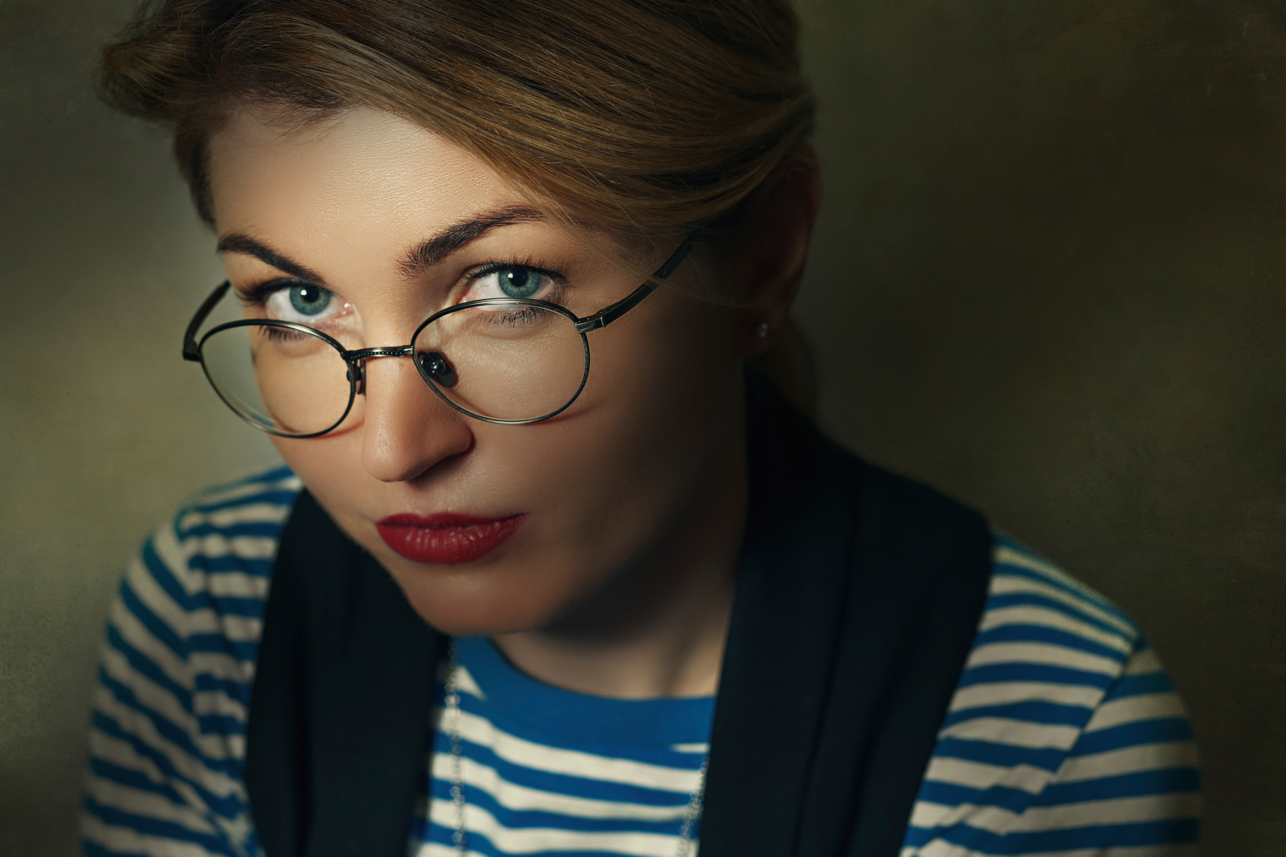 Portrait. Alex Visage Photographer / Портретный фотограф в Москве